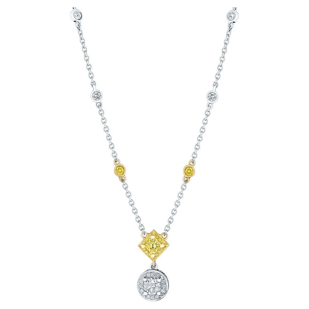 1.24ct Yellow and White Diamond Pendant in 18KT Gold For Sale