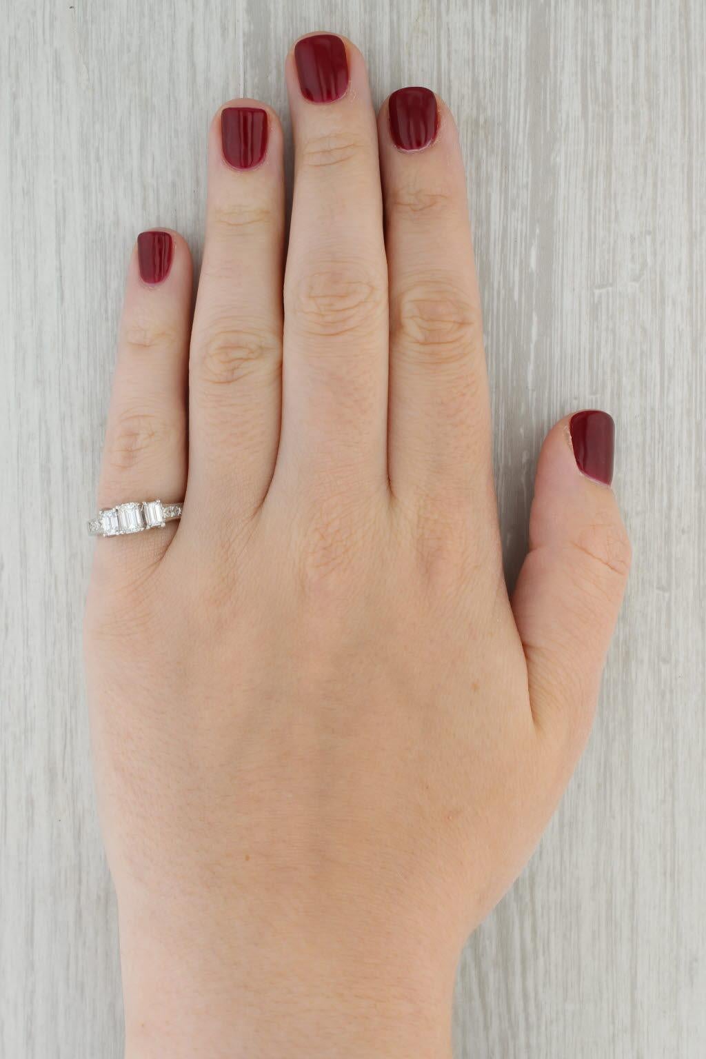 1.24ctw 3-Stone Emerald Cut Engagement Ring 14k White Gold Size 6.25 For Sale 4
