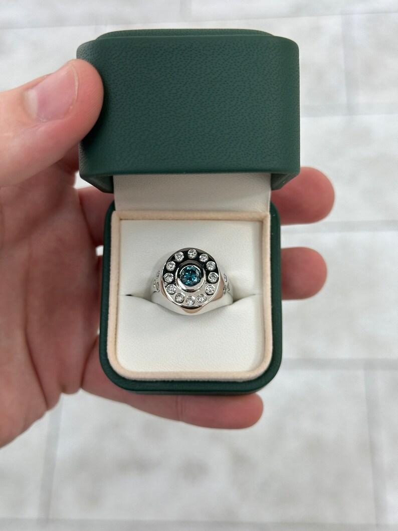 1.24tcw 14K Blue Diamond & Diamond Halo Ring Bezel Set Round Cut Unisex Ring 585 For Sale 2