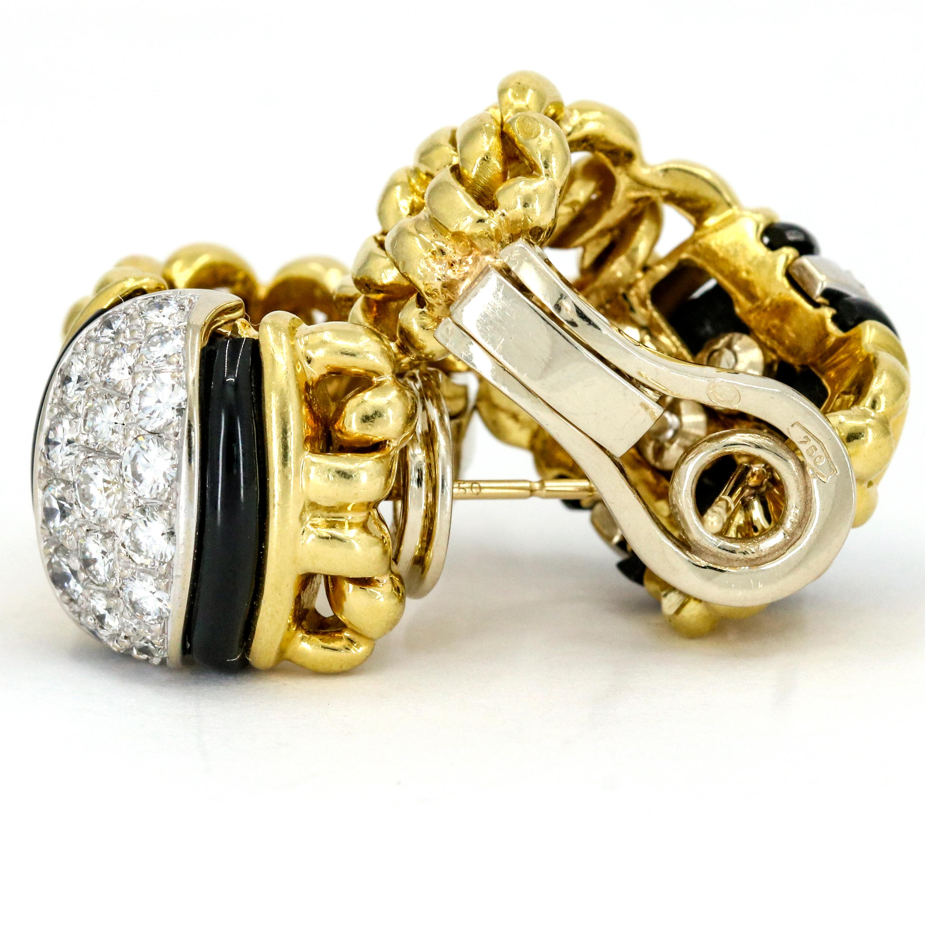 Women's 1.25 Carat 18 Karat Yellow Gold Onyx Diamond Earrings For Sale