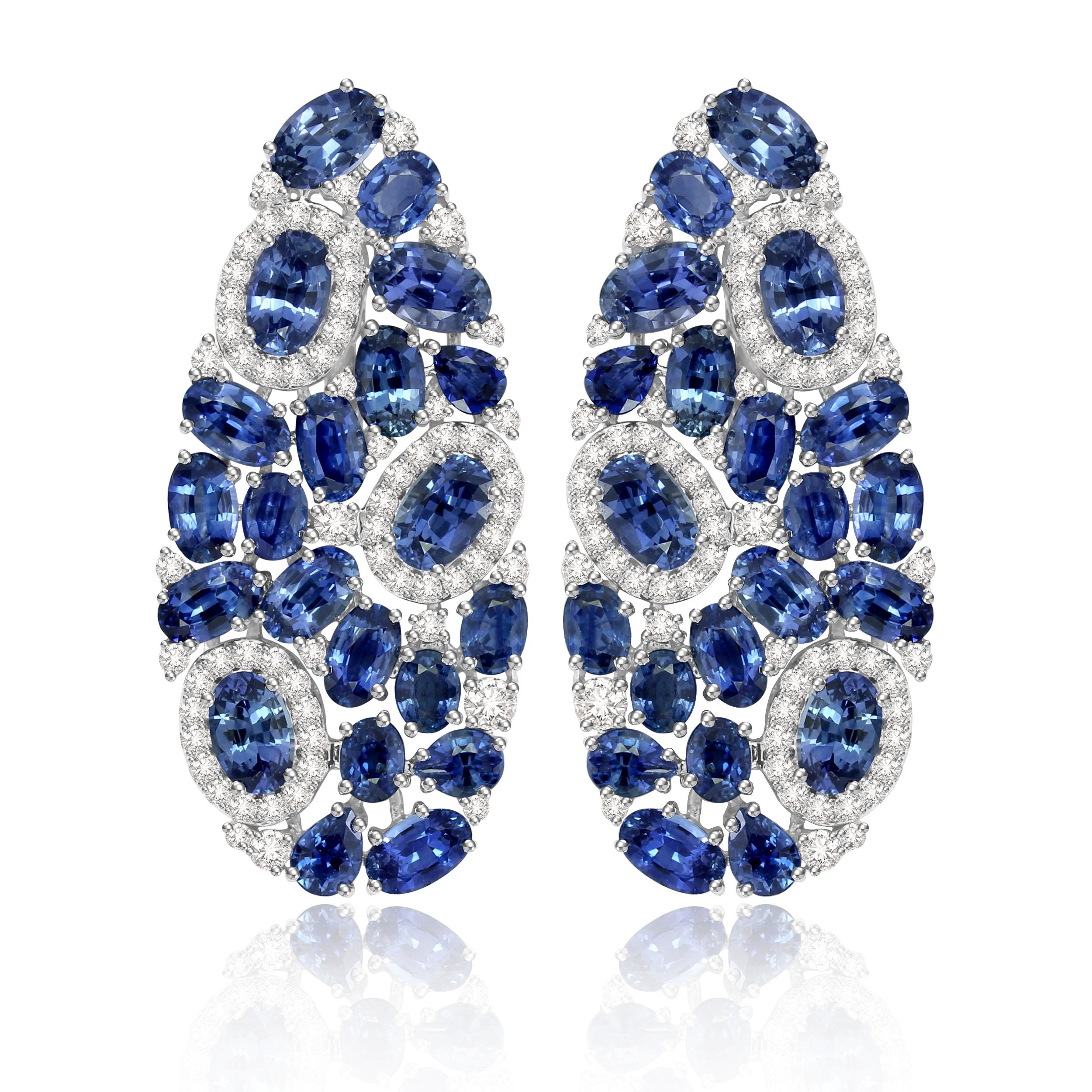 Contemporary 12.5 Carat Blue Sapphire Diamond 18 Karat Gold Fluid Earrings