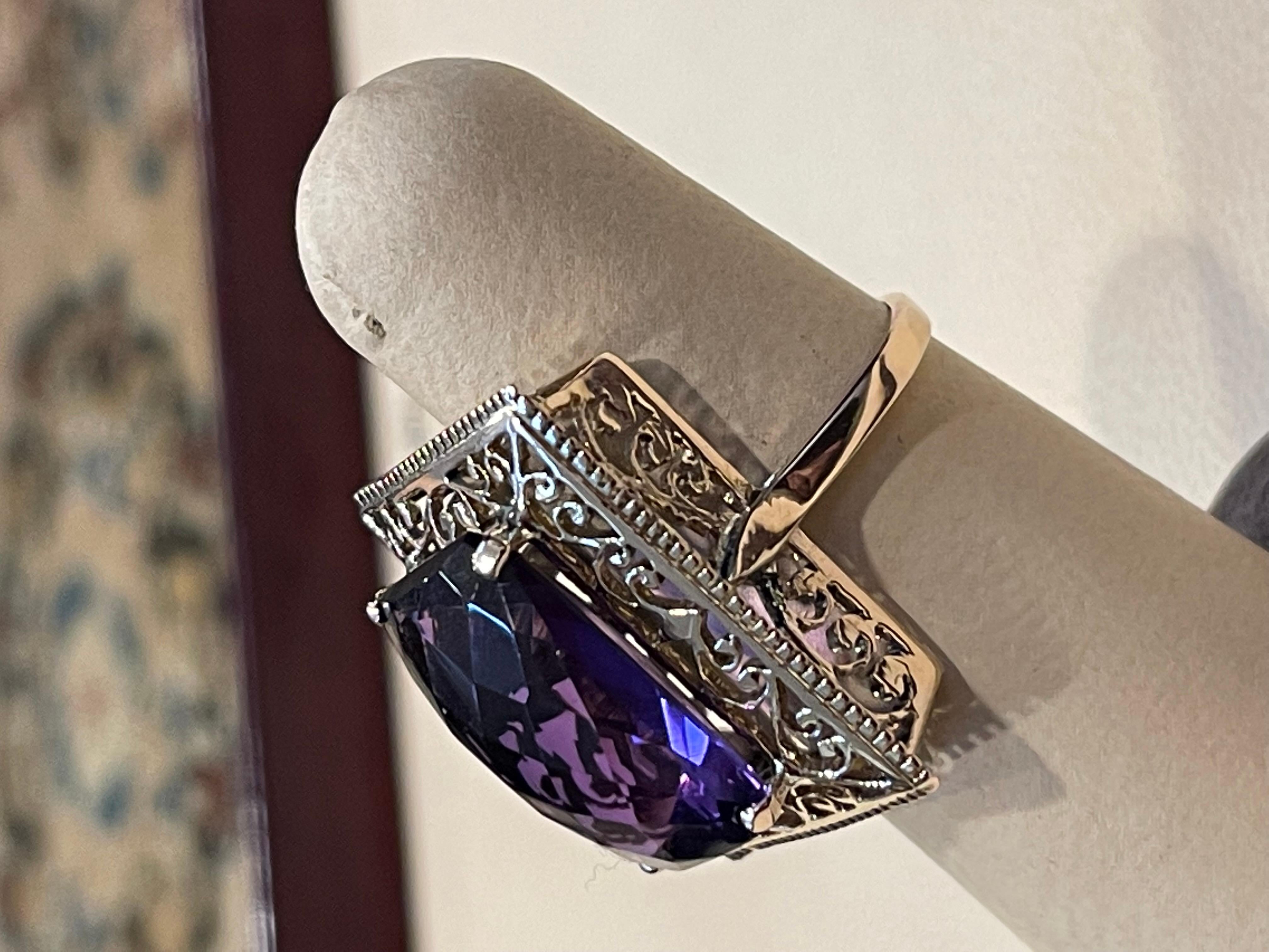 13.5 Carat Checker Board Amethyst Filigree Cocktail Ring in 14 Karat Yellow Gold For Sale 10