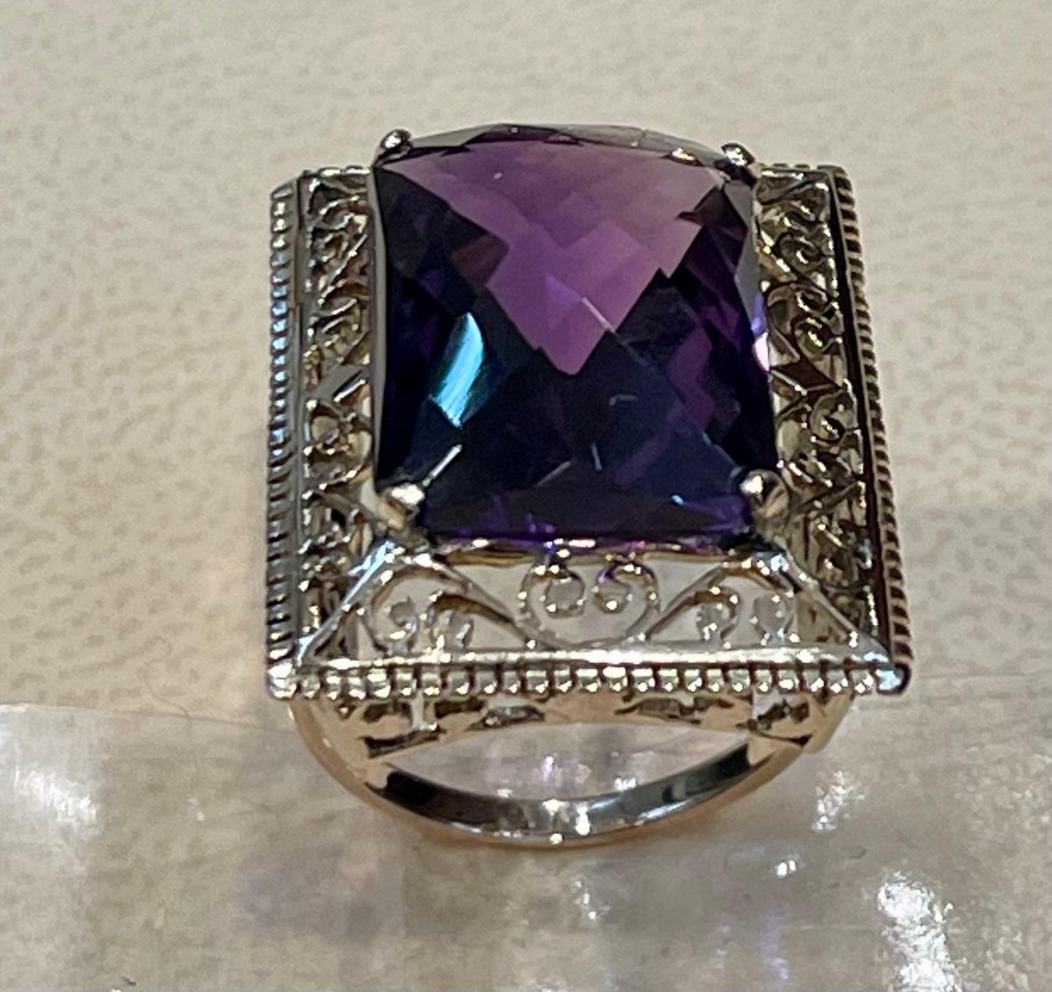 13.5 Carat Checker Board Amethyst Filigree Cocktail Ring in 14 Karat Yellow Gold For Sale 1