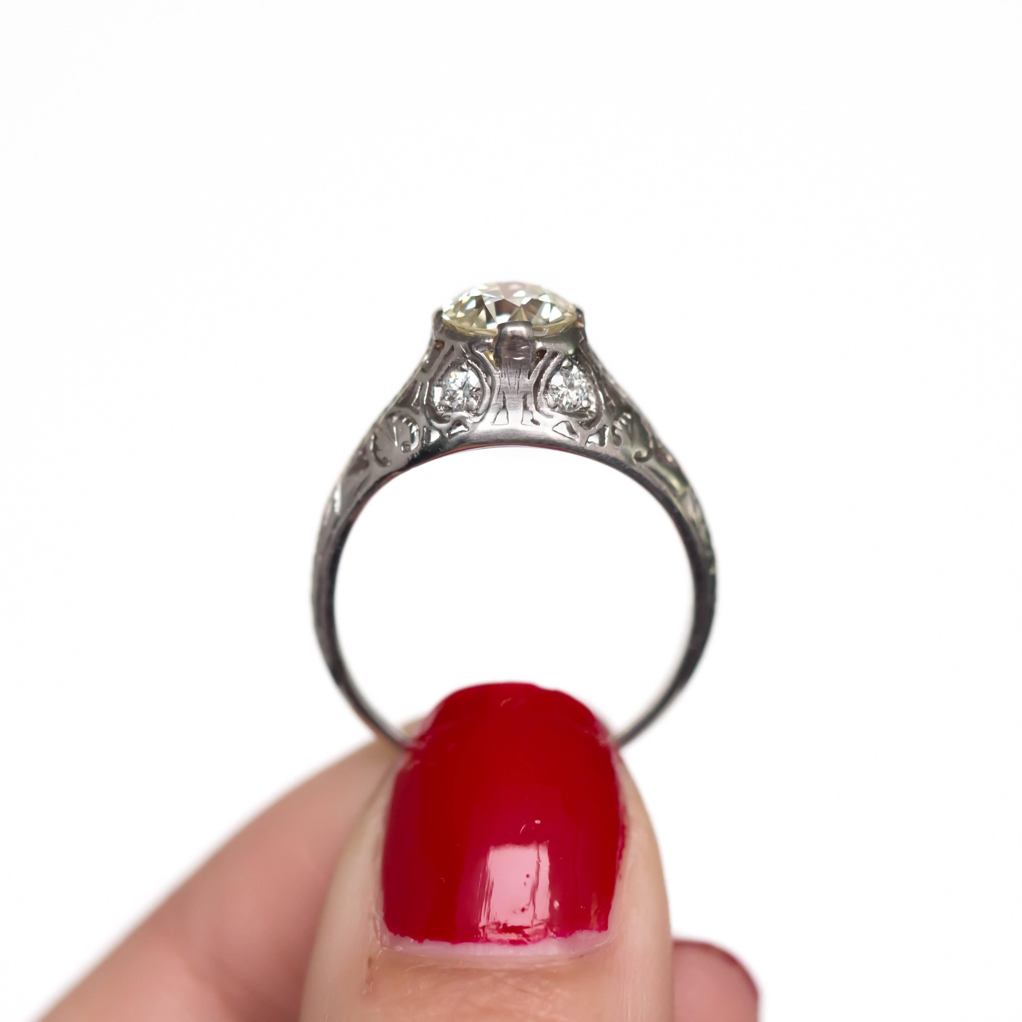 Edwardian 1.25 Carat Diamond Platinum Engagement Ring For Sale