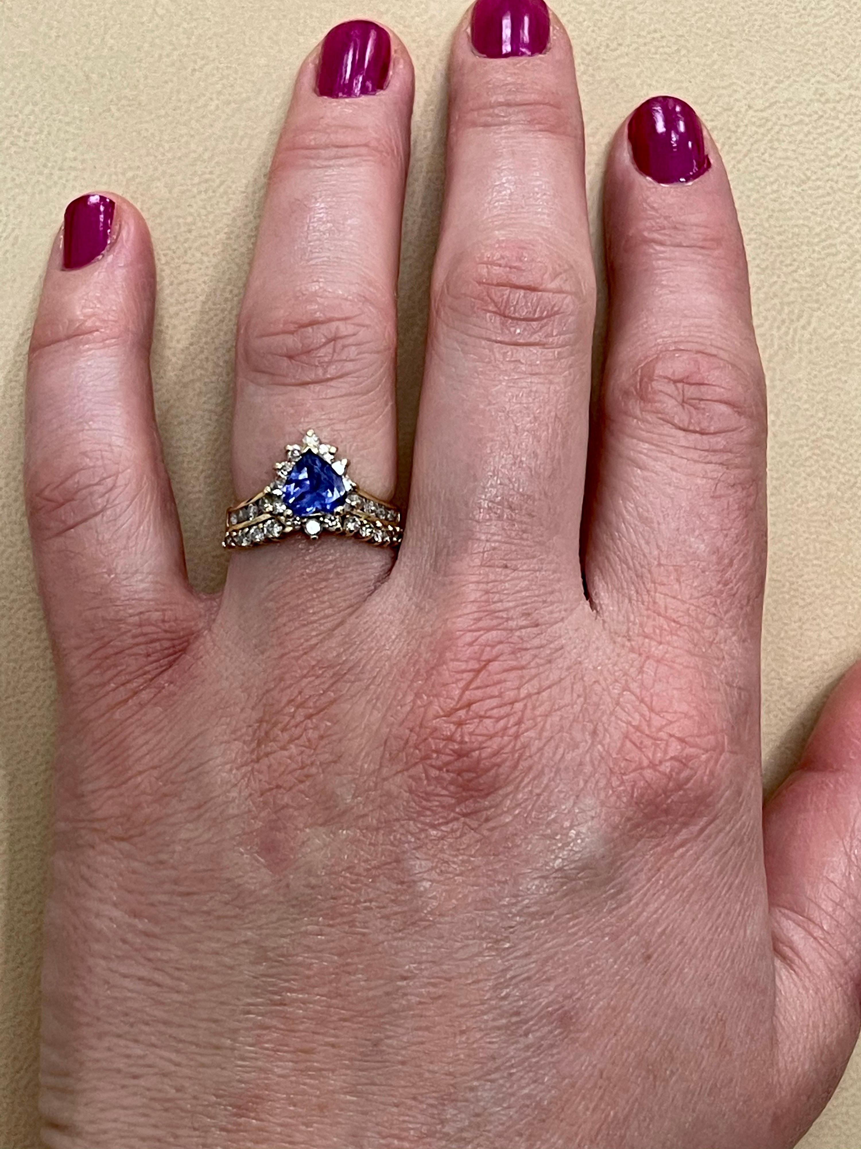 Bague en or jaune 14 carats avec tanzanite en forme de cœur de 1,25 carat et diamants de 1,5 carat en vente 8