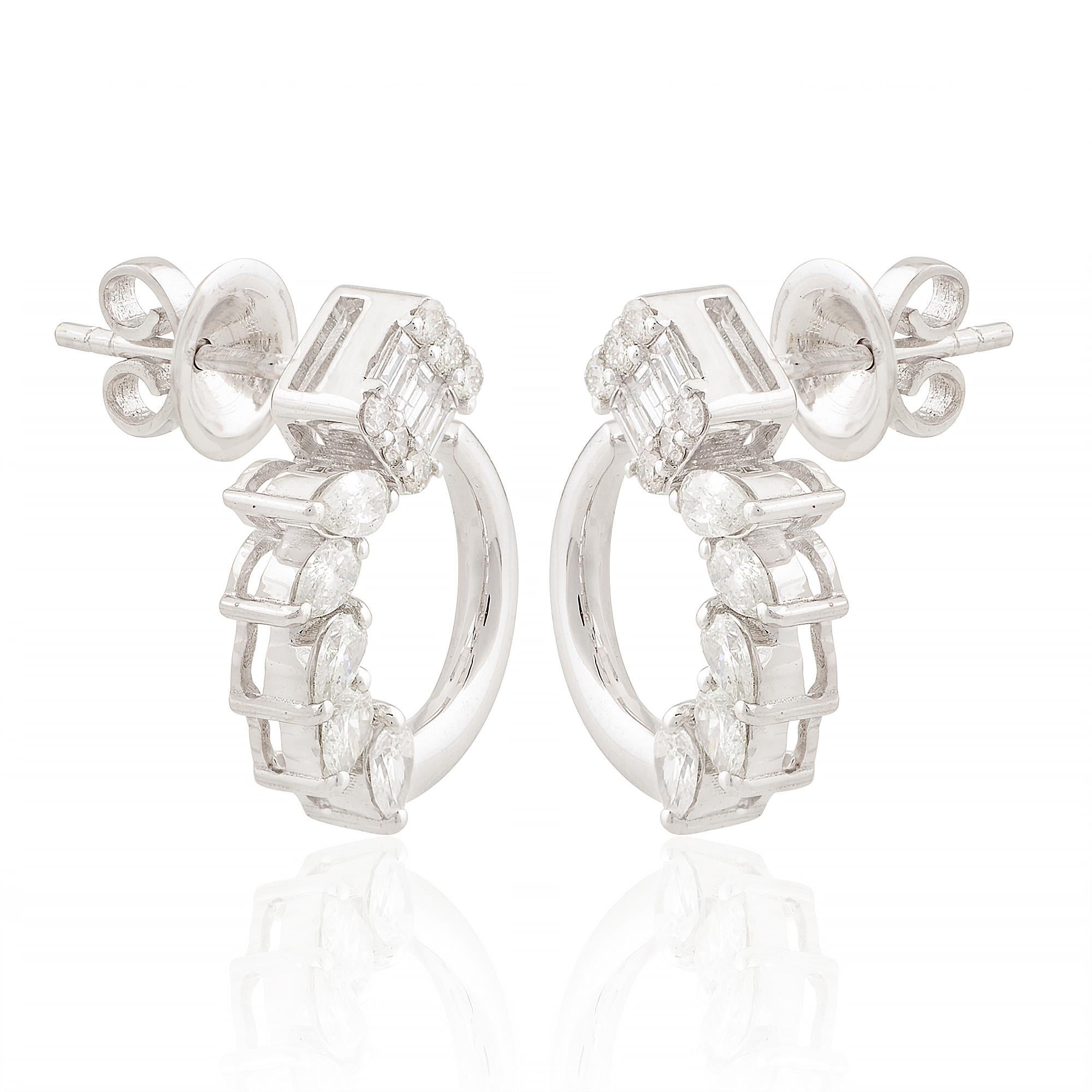 1.25 Carat Marquise Baguette Diamond Minimalist Stud Earrings 18k White Gold In New Condition For Sale In Diera, Dubai