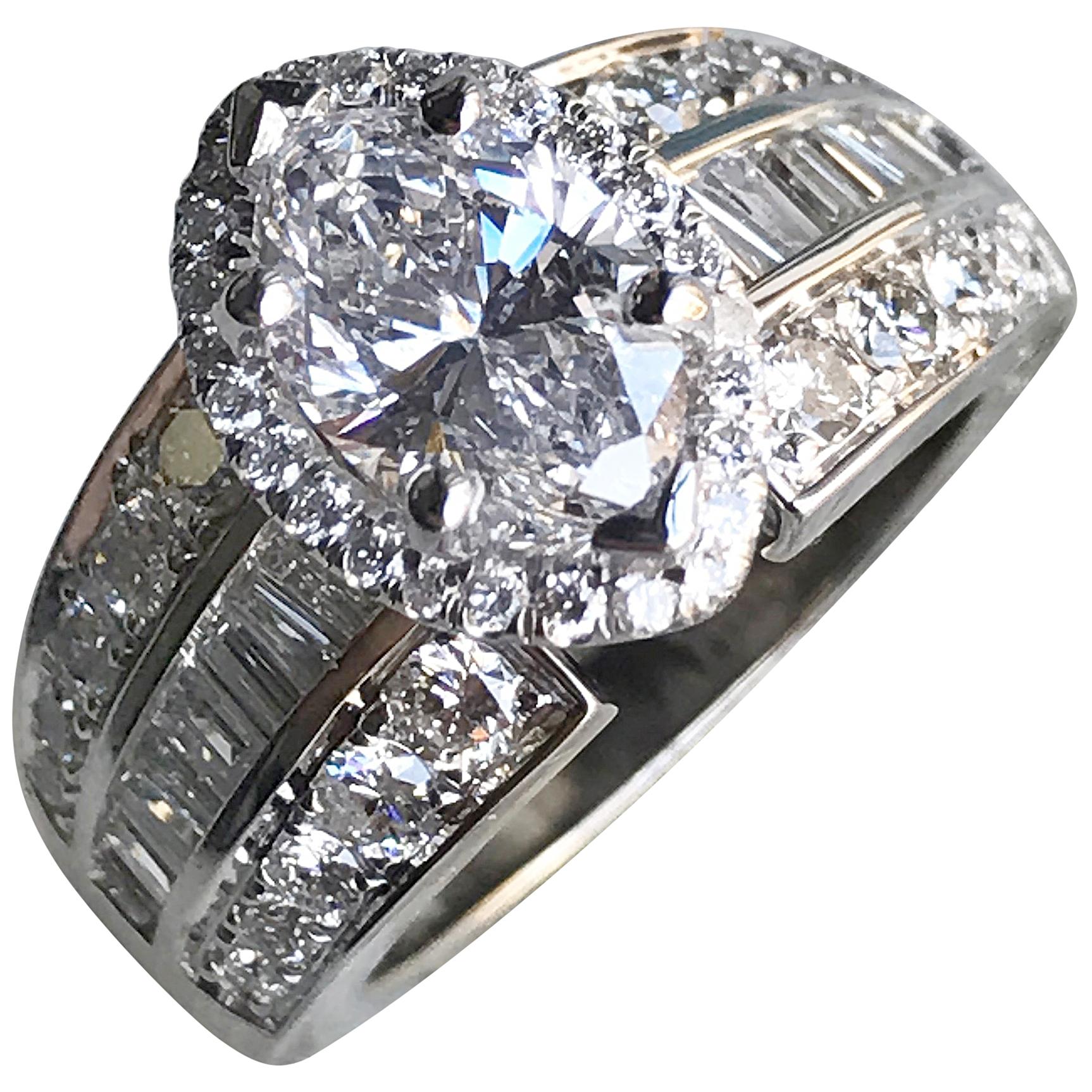 1.25 Carat Marquise Diamond Engagement Ring 14 Karat White Gold For Sale