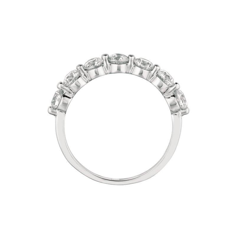 For Sale:  1.25 Carat Natural Diamond Ring G SI 14 Karat White Gold 7 Diamonds 2