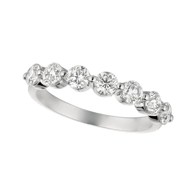 For Sale:  1.25 Carat Natural Diamond Ring G SI 14 Karat White Gold 7 Diamonds