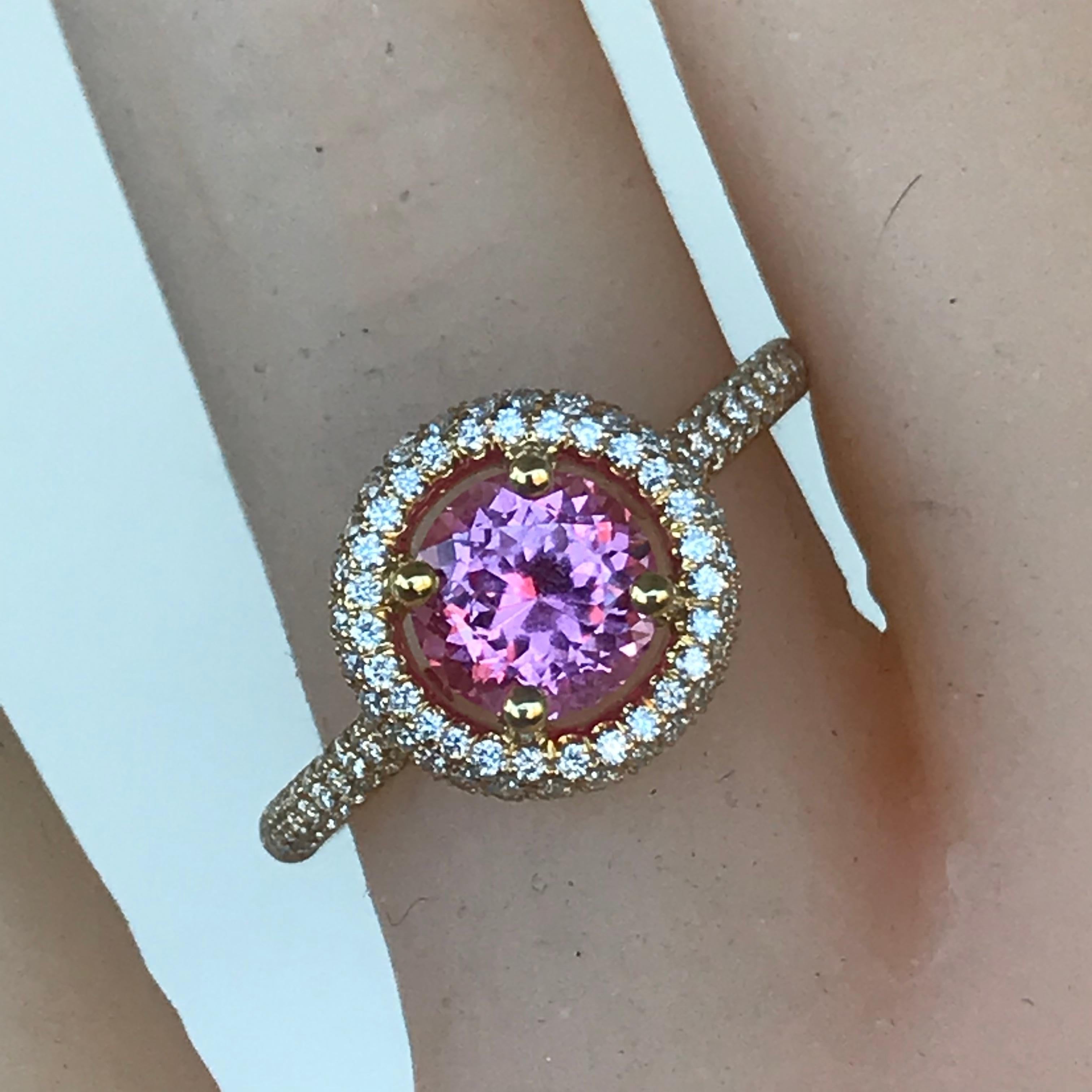 Women's 1.25 Carat Natural Fancy Pink Sapphire and Diamond Ring For Sale