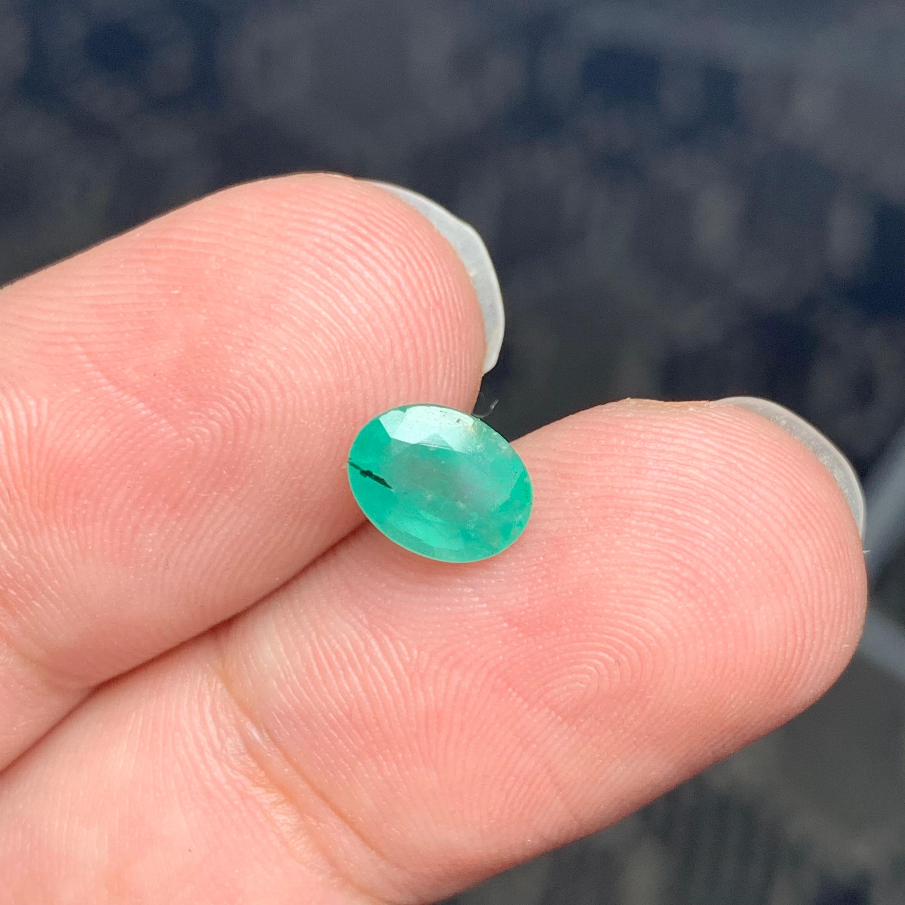 1.25 Karat natürlicher loser Smaragd aus sambischer Mine im Angebot 2