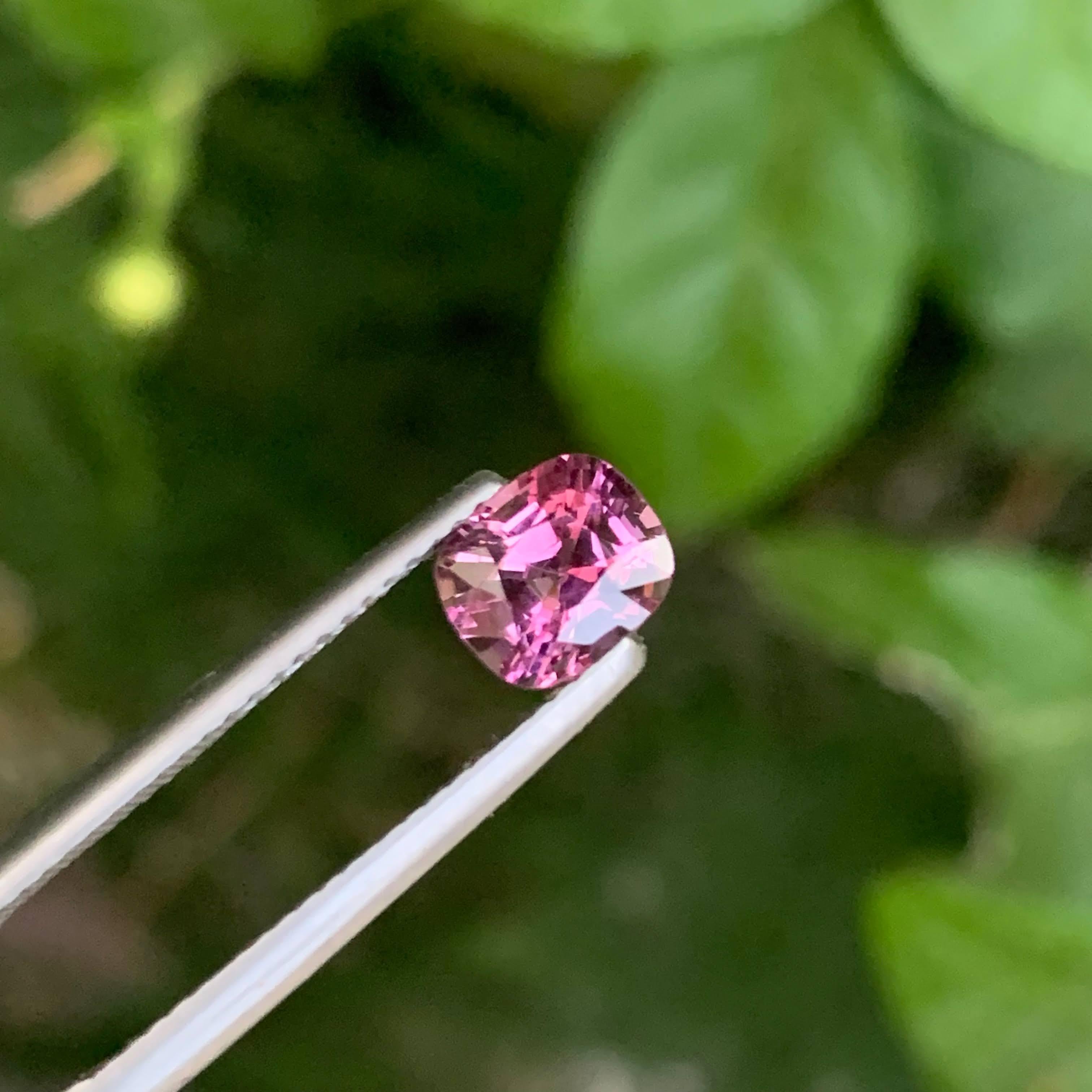 1,25 quilates de espinela birmana rosa violácea suelta natural talla cojín de fantasía en venta 4