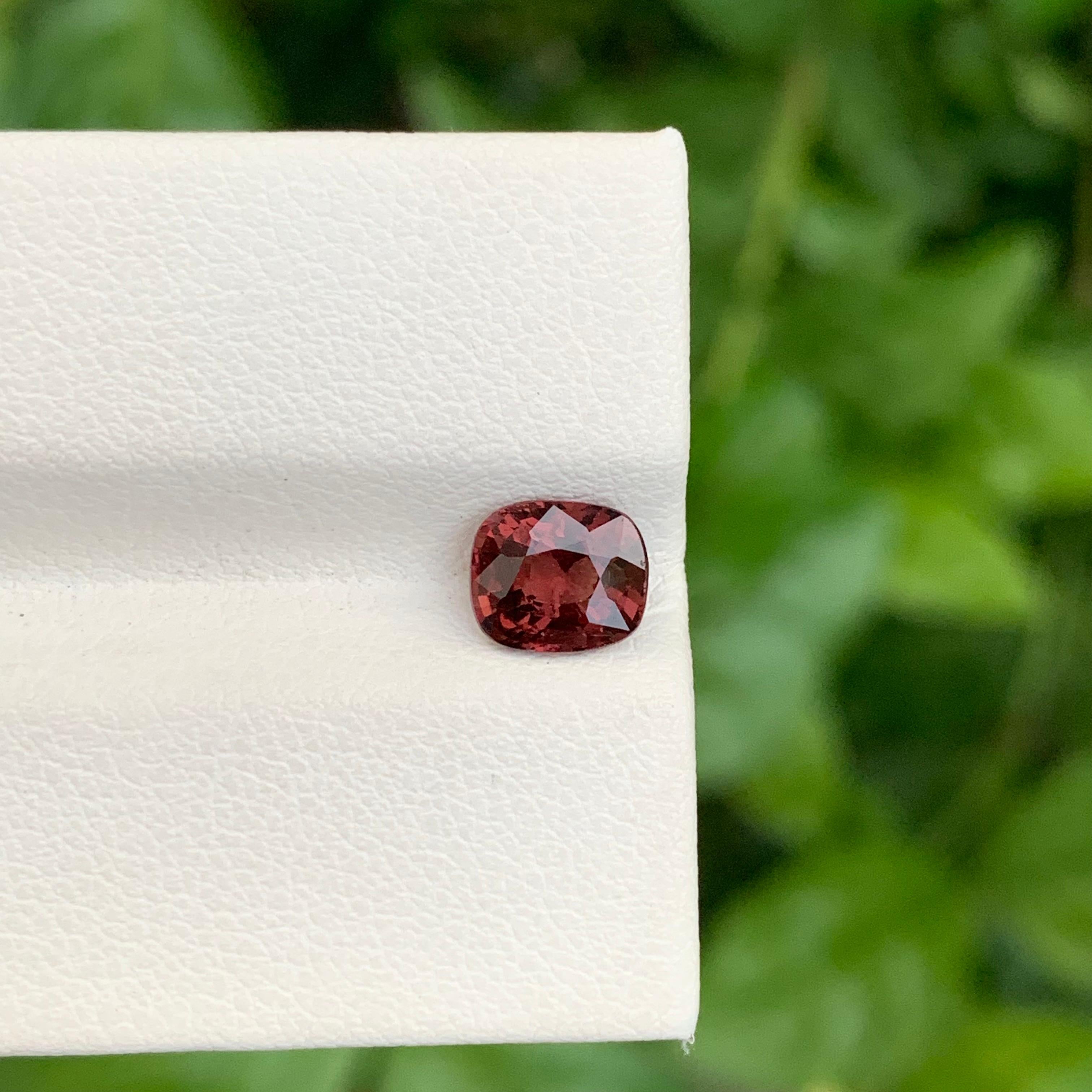 1,25 Carati Nature Arancione Rosso Spinello Sciolto Forma Cuscino Gemma Per Anello In condizioni Nuovo in vendita a Peshawar, PK