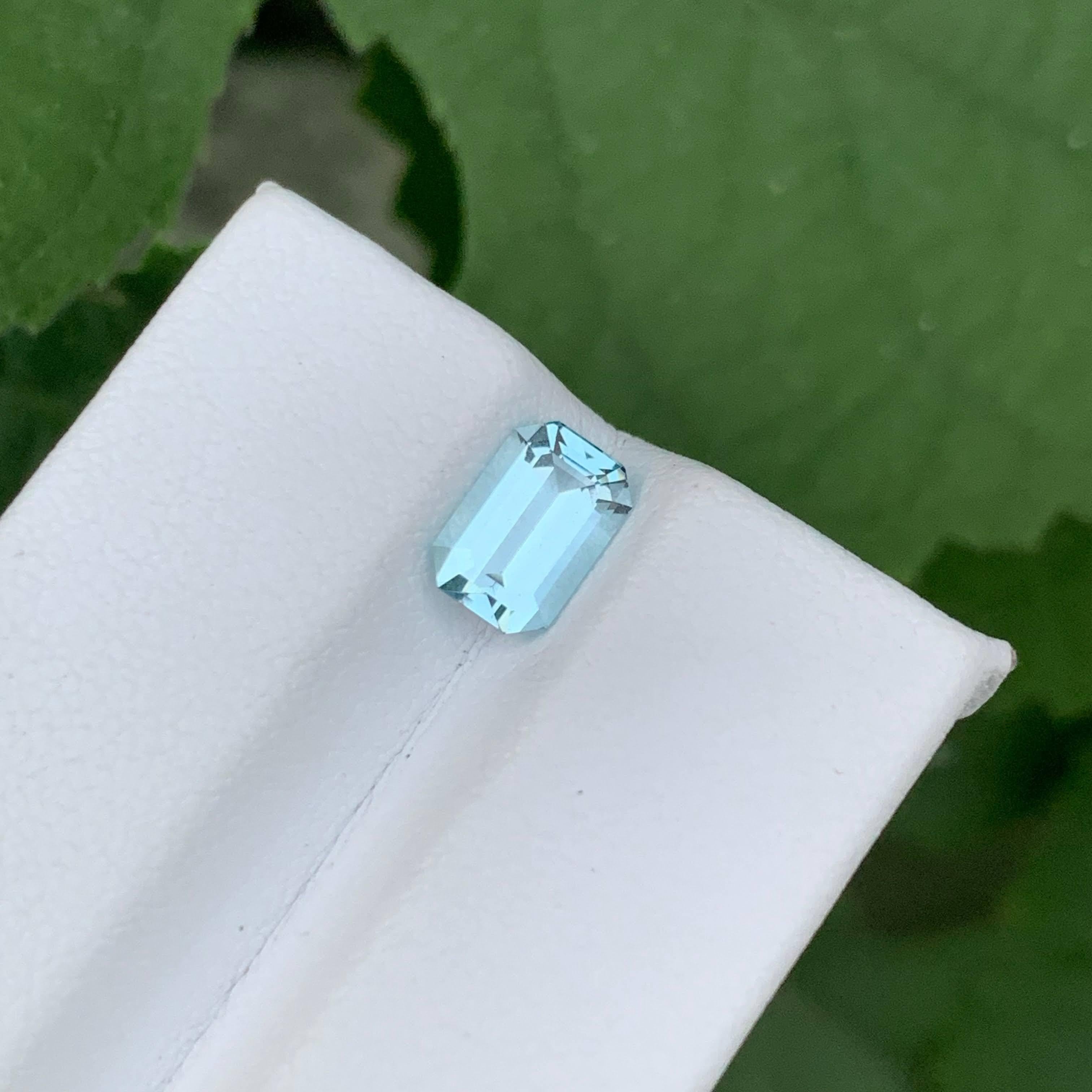 1,25 Karat Natürliche Lose Seafoam Blue Aquamarin Smaragd Schliff Pakistan Edelstein (Smaragdschliff) im Angebot