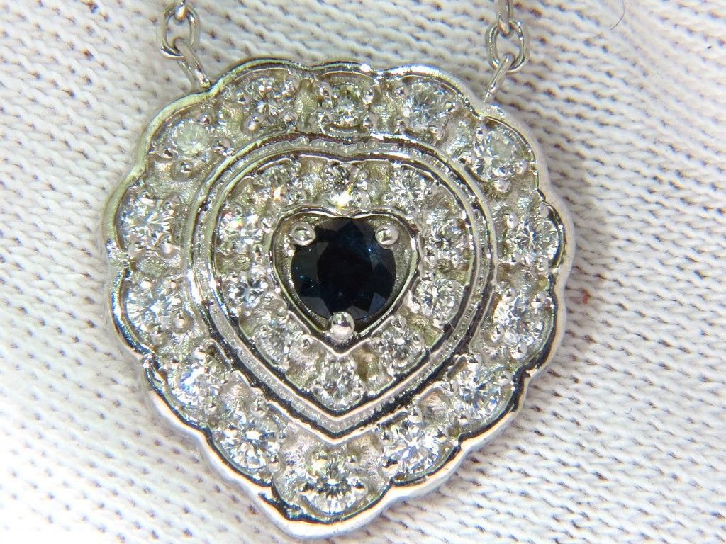 1.25 Carat Natural Sapphire Diamond Cluster Necklace 14 Karat In New Condition For Sale In New York, NY