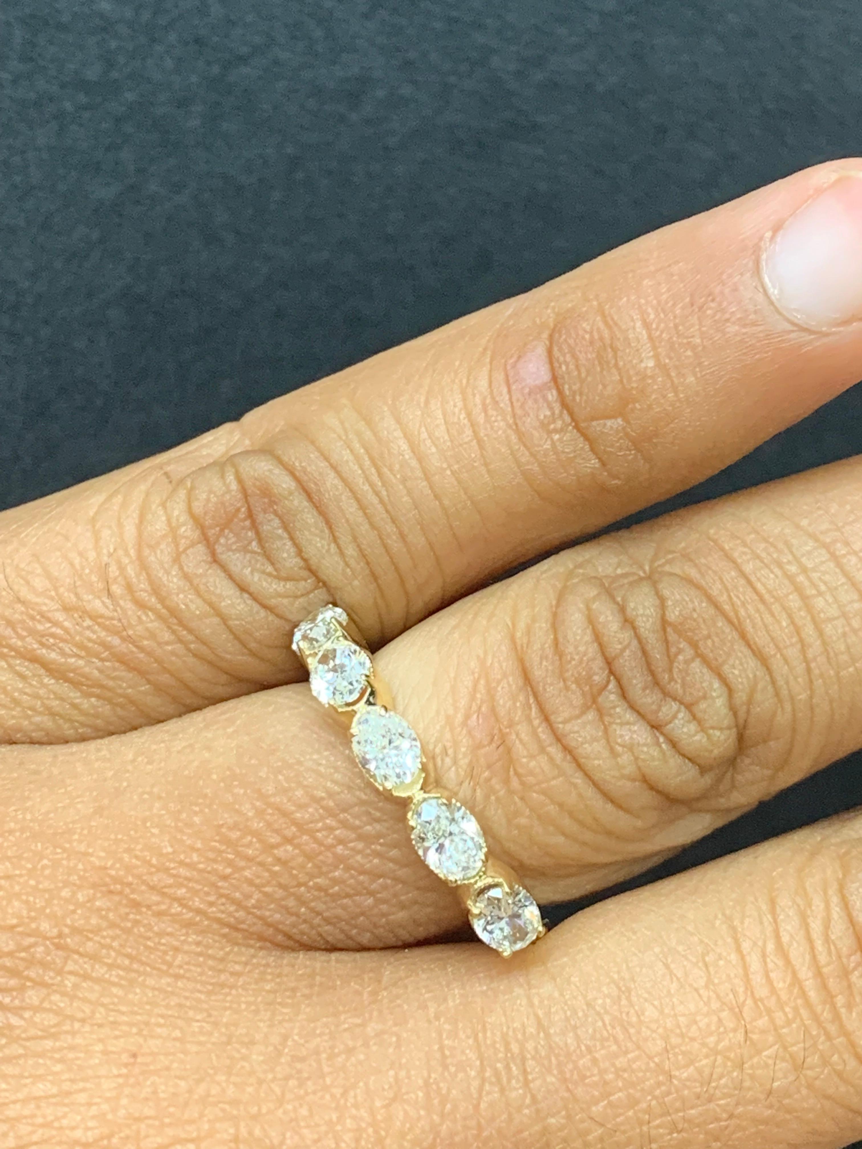 Modern 1.25 Carat Oval Cut Diamond 5 Stone Wedding Band in 14K Yellow Gold For Sale
