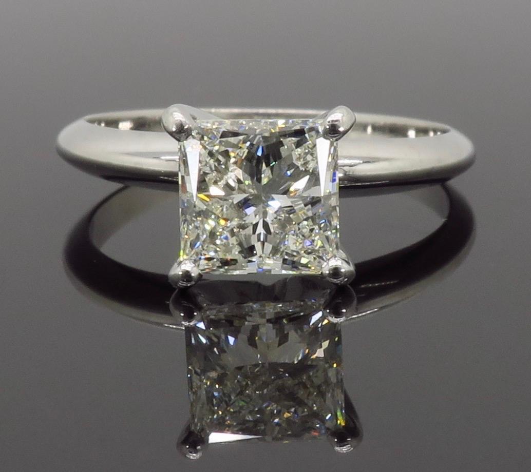 1.25 Carat Princess Cut Solitaire Diamond Engagement Ring In Excellent Condition For Sale In Webster, NY