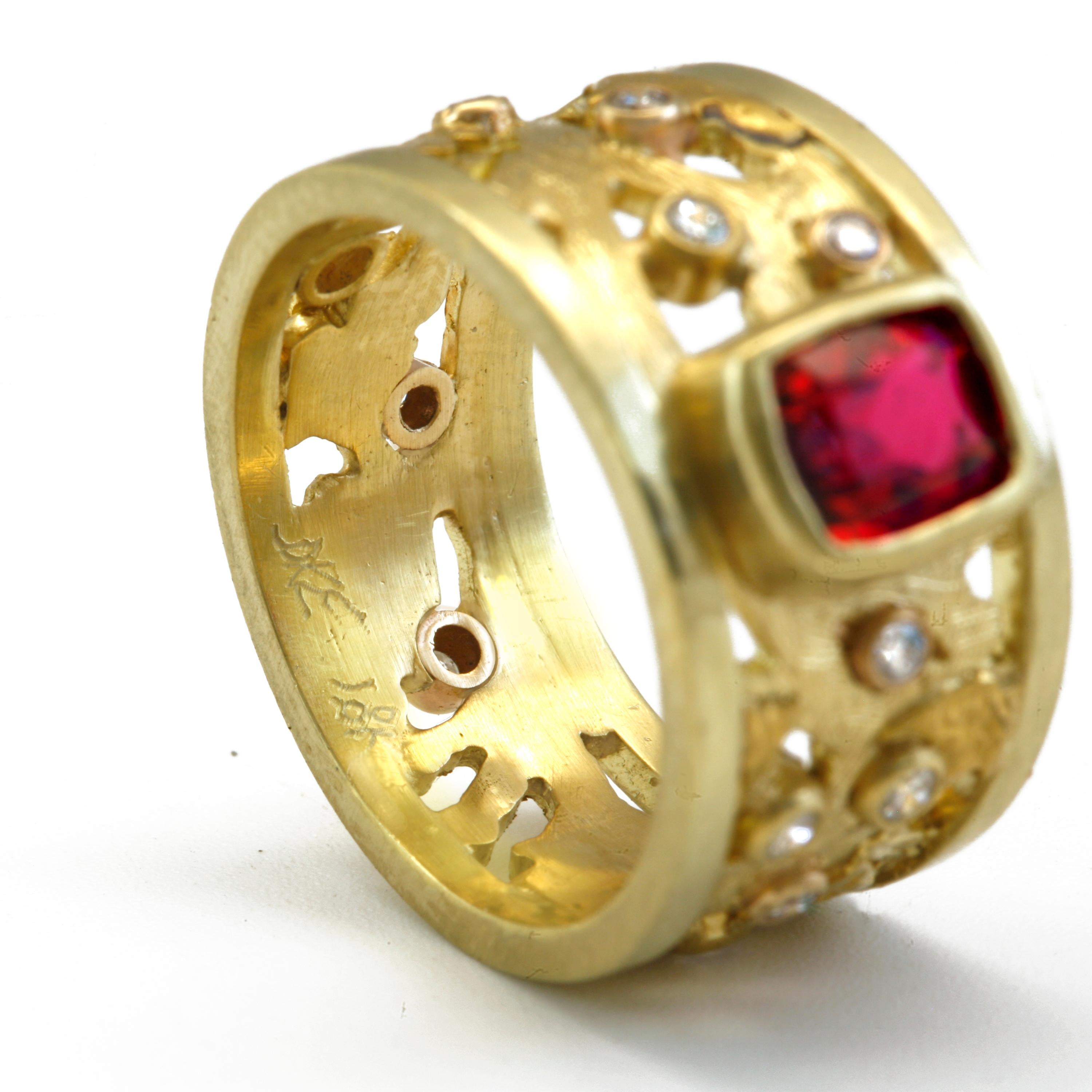 Cushion Cut 1.25 Carat Red Spinel with .27 Carat Diamonds Set in 18k Gold Scrollwork Band For Sale