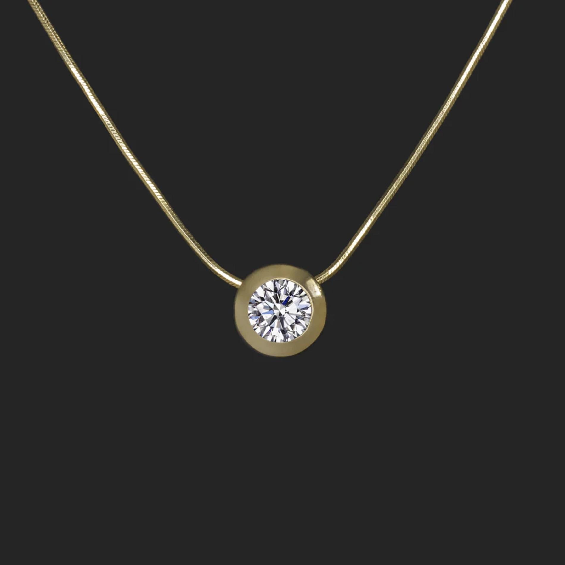 Round Cut 1.25 Carat Round Brilliant Gold Pendant Necklace For Sale