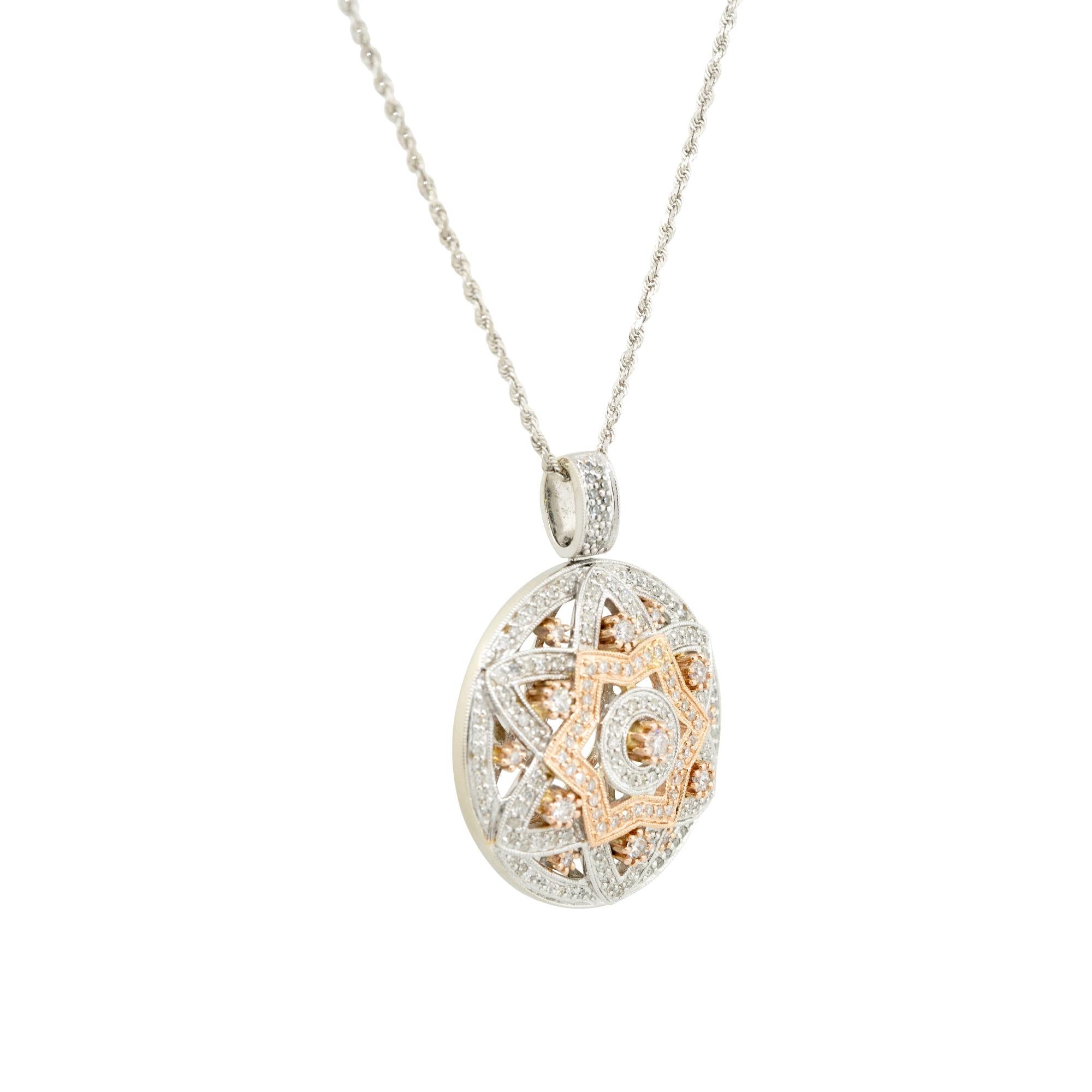 Taille ronde Pendentif étoile sur chaîne en or 14 carats avec diamants ronds de 1,25 carat en vente