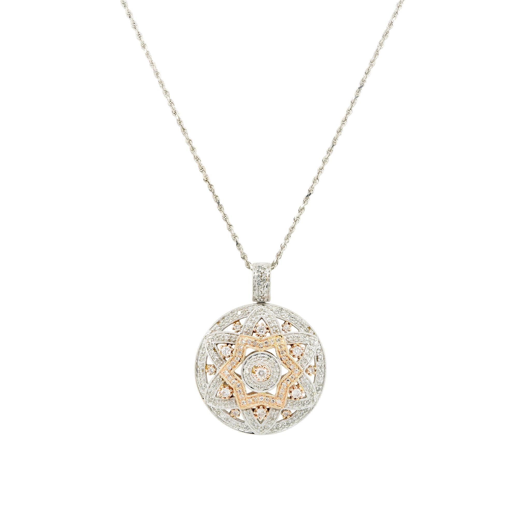 Pendentif étoile sur chaîne en or 14 carats avec diamants ronds de 1,25 carat Excellent état - En vente à Boca Raton, FL