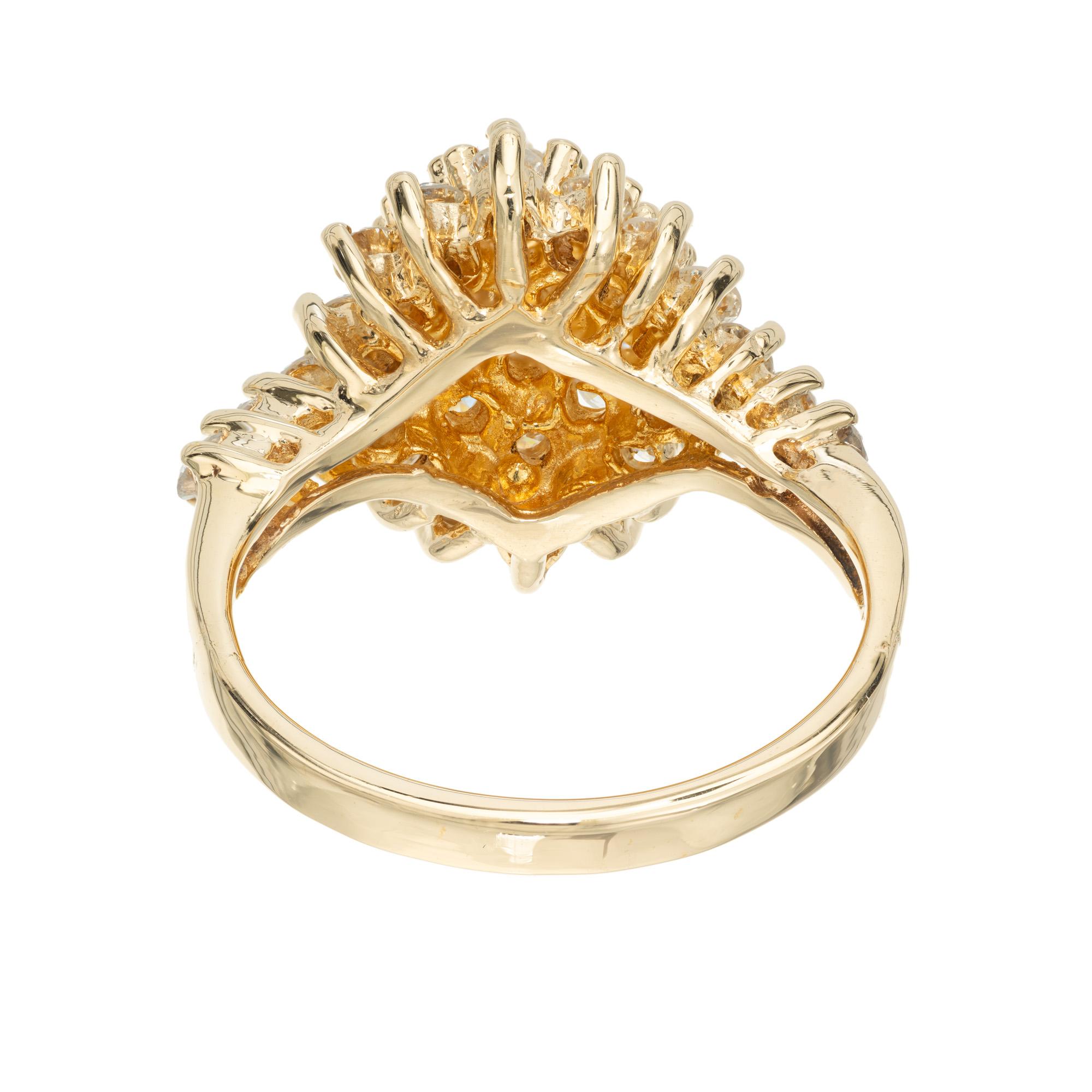 Bague à dôme en or jaune avec diamant rond de 1,25 carat Pour femmes en vente
