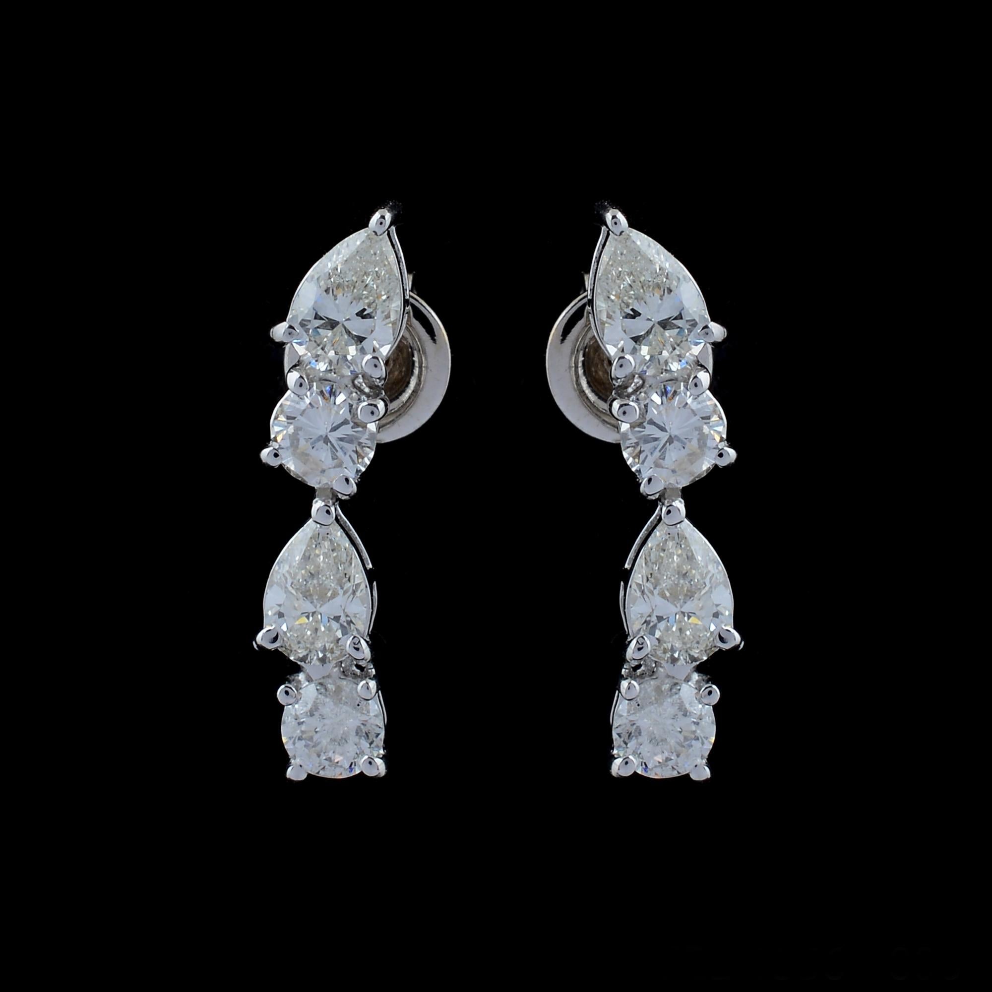 Boucles d'oreilles en or blanc 18 carats avec diamants ronds et poire de 1,25 carat Neuf - En vente à Diera, Dubai