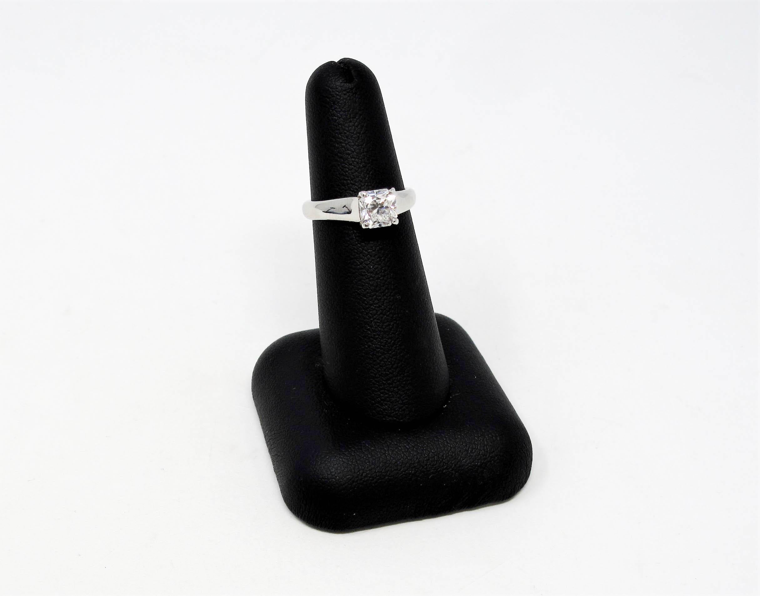 Contemporary 1.25 Carat Tiffany & Co. Lucida Cut Solitaire Diamond Platinum Engagement Ring