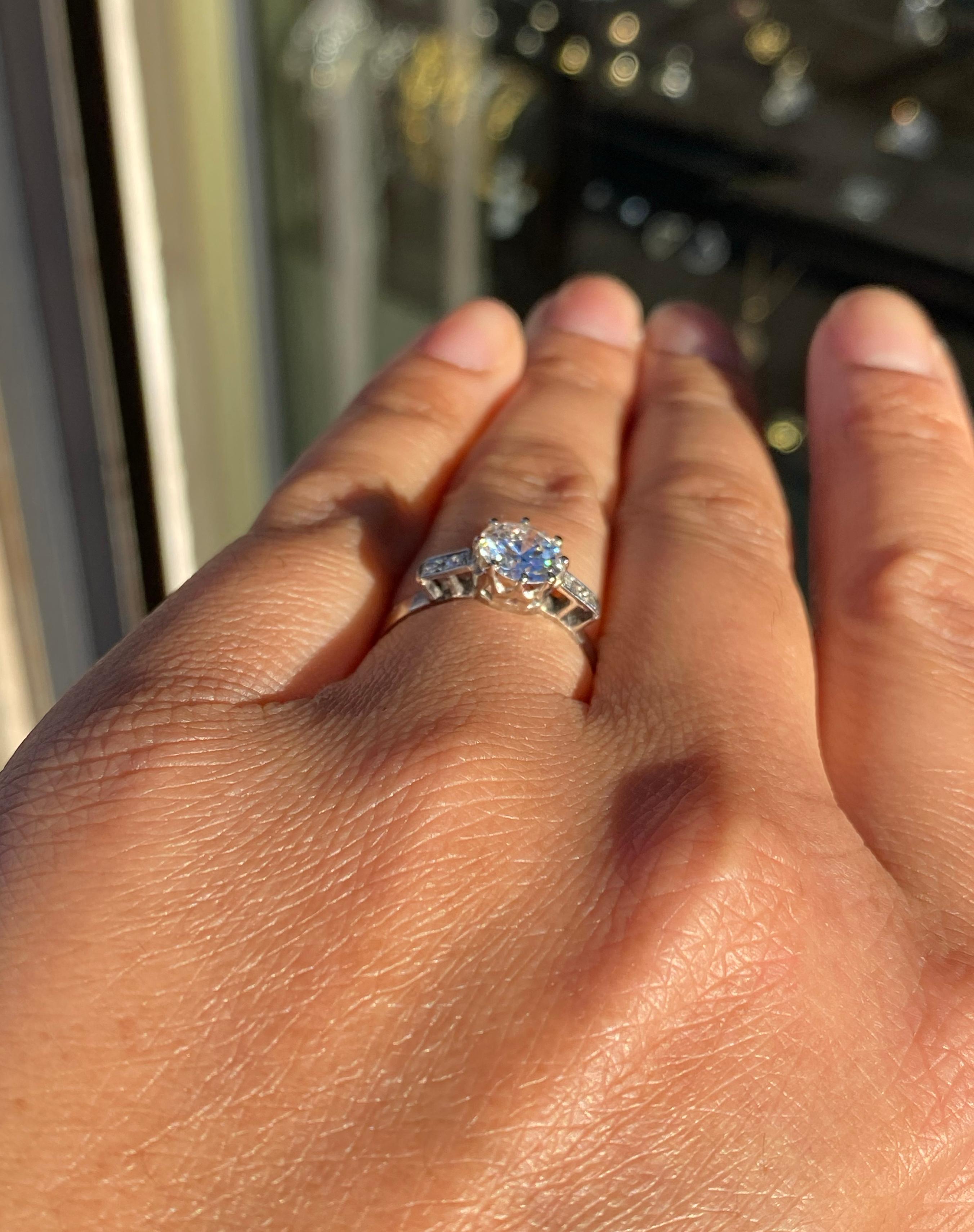 Women's 1.25 Carat Transitional Cut Diamond and Platinum Engagement Ring, circa 1920s For Sale