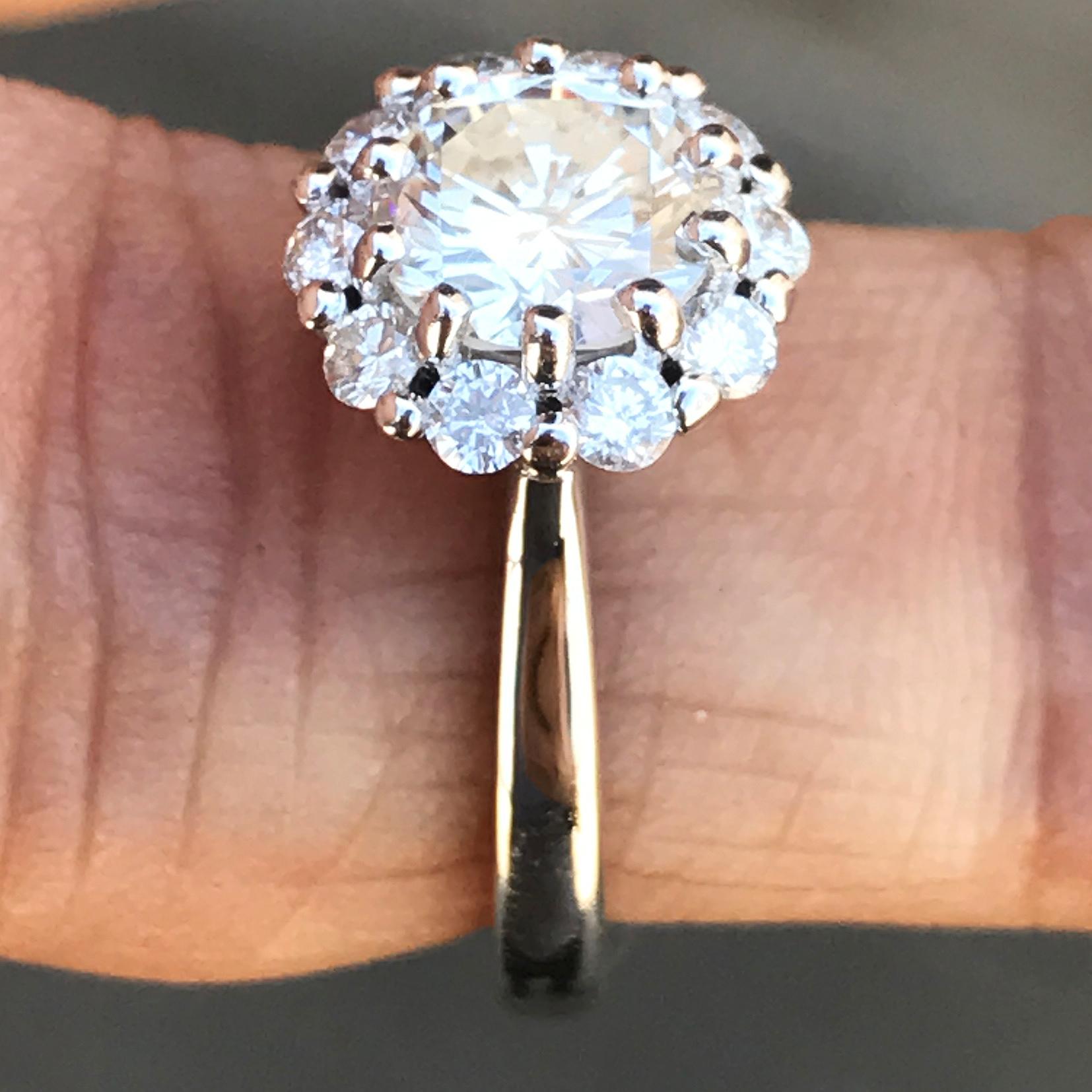 0300066- AS002

Kann auf jede Fingergröße angepasst werden, dieser Ring  werden auf Bestellung gefertigt und benötigen etwa 1-3 Wochen ab der endgültigen Genehmigung des Designs durch den Kunden. Wenn Sie einen früheren Termin benötigen, lassen Sie