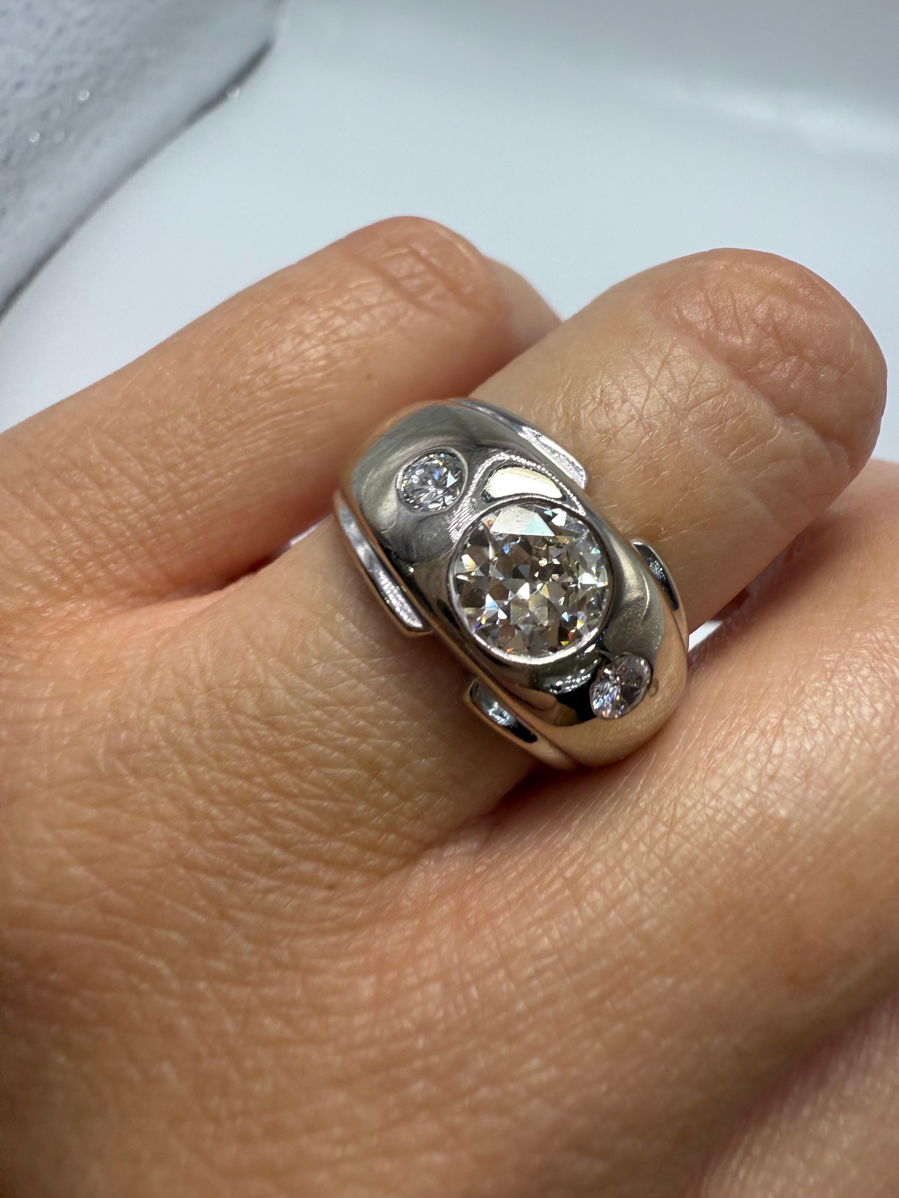 1,25 Karat Modern Diamantring unisex 14KT für Damen oder Herren im Angebot