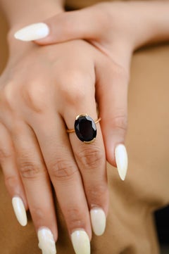 12.5 Carats Natural Garnet Single Stone Ring Set in 18k Solid Yellow Gold