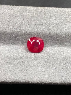 1,25 Ct AIGS Certified Natural Burma Ruby Unheated Pigeon Blood Farbe Auge sauber