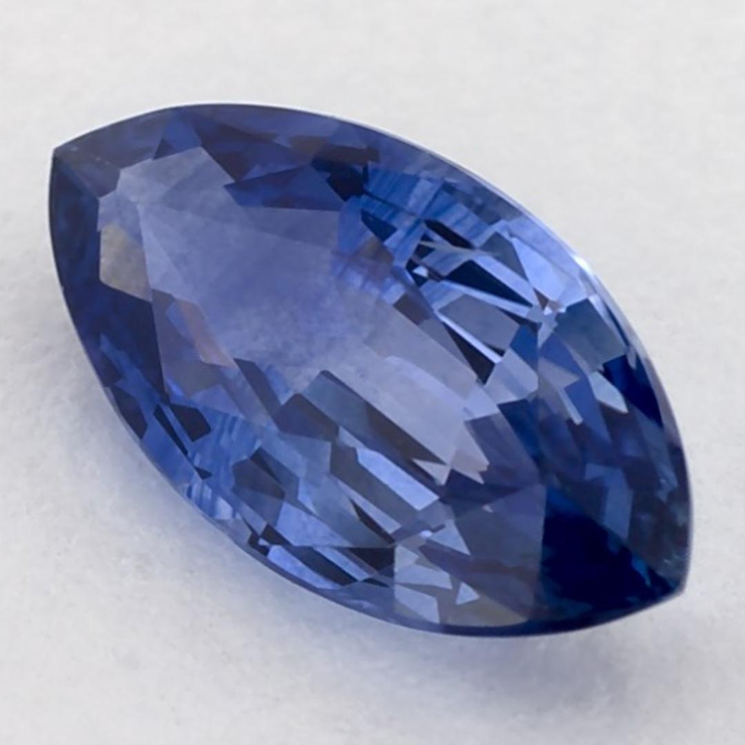 Una pietra natale di settembre molto preziosa con un delizioso colore blu. Si ritiene che portino fortuna e fortuna alla vita.

Esplora la vivace collezione di smeraldi, rubini e zaffiri nel nostro negozio, disponibili come gemme sciolte e