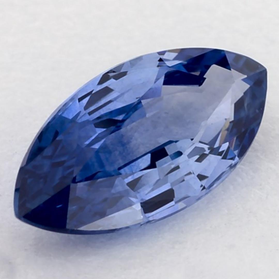 Taglio marquise 1,25 carati di zaffiro blu marquise in vendita