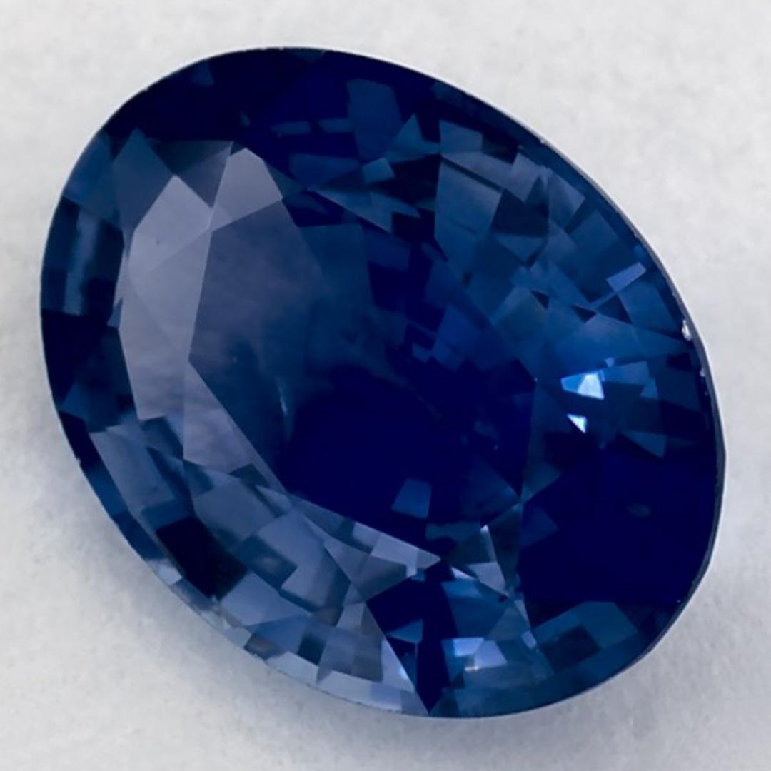 This natural Blue sapphire offers elegance and sophistication. With its rich color saturation and precise cutting, it is the perfect centerpiece for an engagement ring or luxury jewelry design.

This sapphire originates from Sri Lanka (Ceylon),
