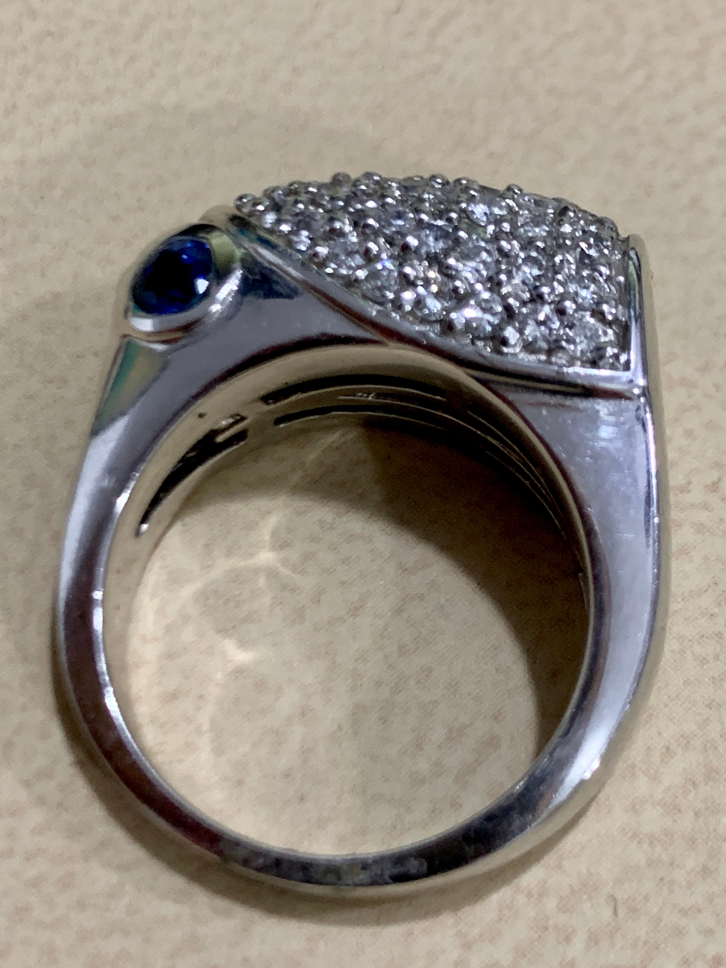 1.25 Carat Diamond Animal Cocktail Ring with Sapphire Eyes in 14 Karat Gold In Excellent Condition For Sale In New York, NY