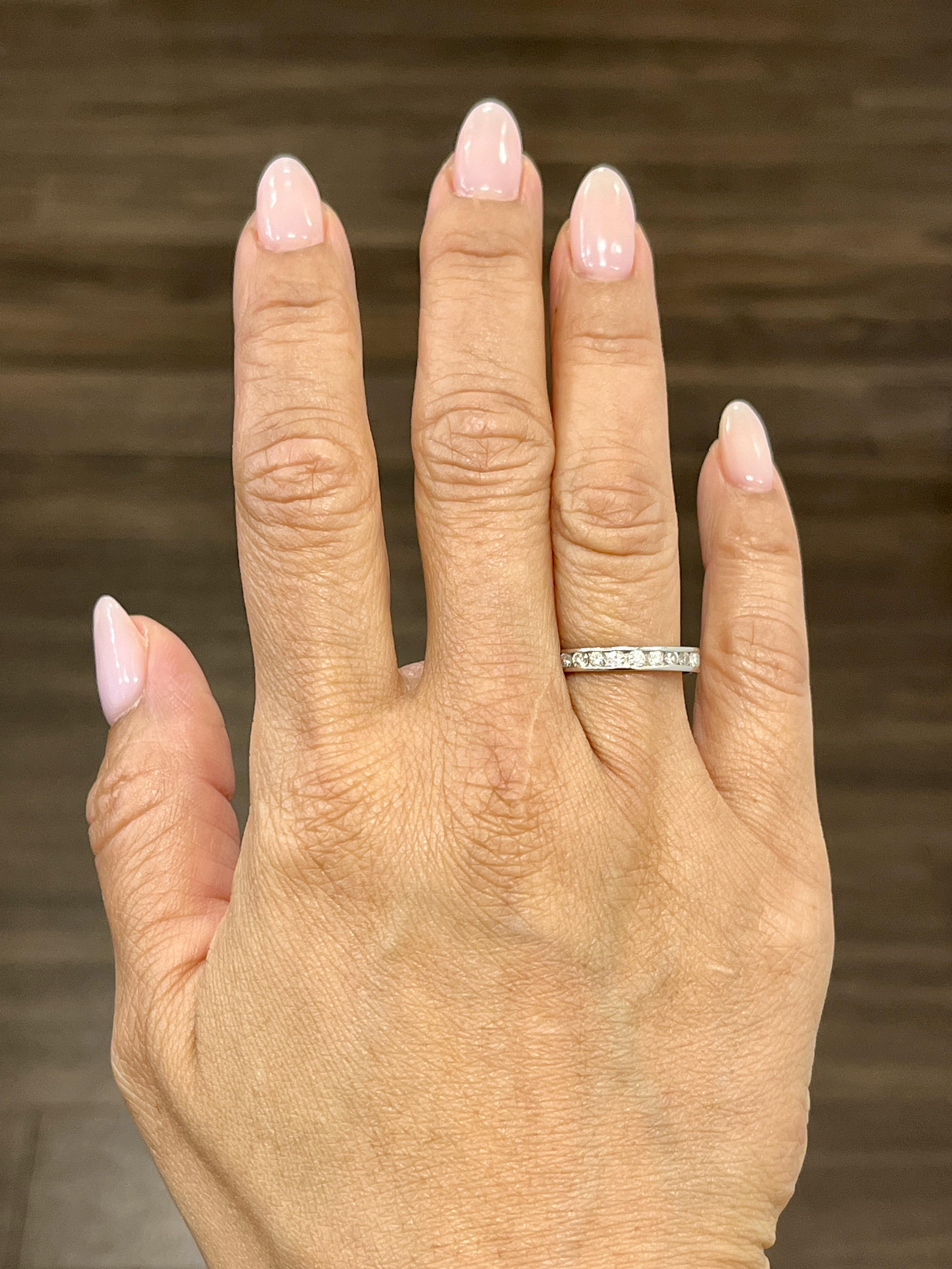 This gorgeous channel set ring features 23 round brilliant diamonds. Approximately 1.25 ct, the diamonds boast a color of G/H and SI2/I1 in clarity. A gorgeous ring to add to any wardrobe.