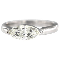 1.25 ct Diamond Marquise Solitaire Ring in 14 kt White Gold