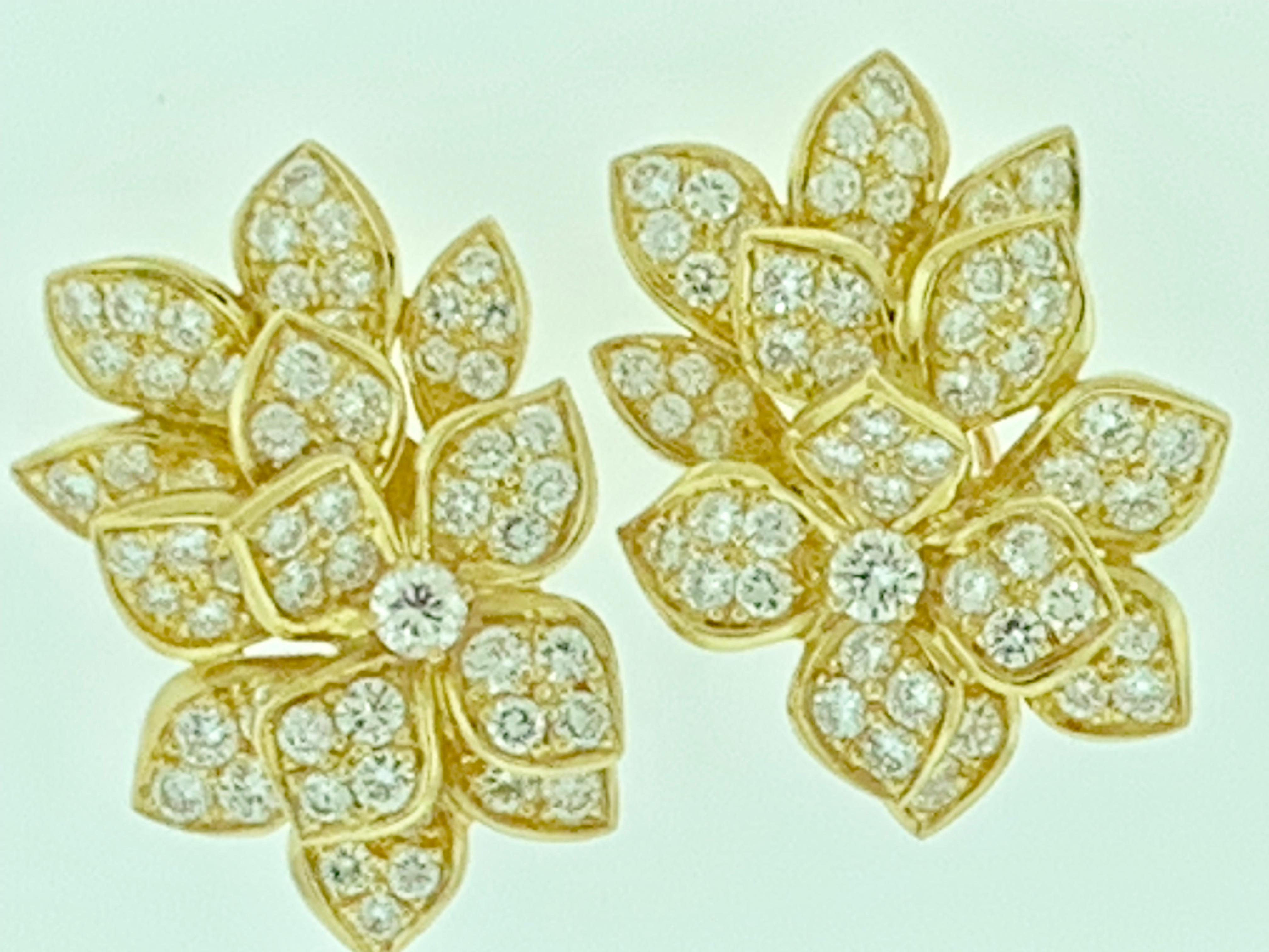 Clips d'oreilles en or 18 carats pour femmes avec diamants de 12,5 carats de qualité VS, 27 grammes en vente 2