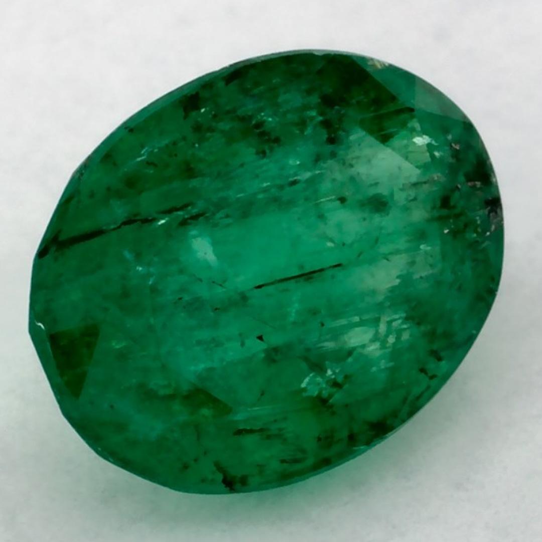 Taille ovale 1.25 Ct Emerald Oval Loose Gemstone (pierre précieuse en vrac) en vente