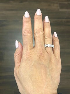 1.25 ct Flower Shape Diamond Band