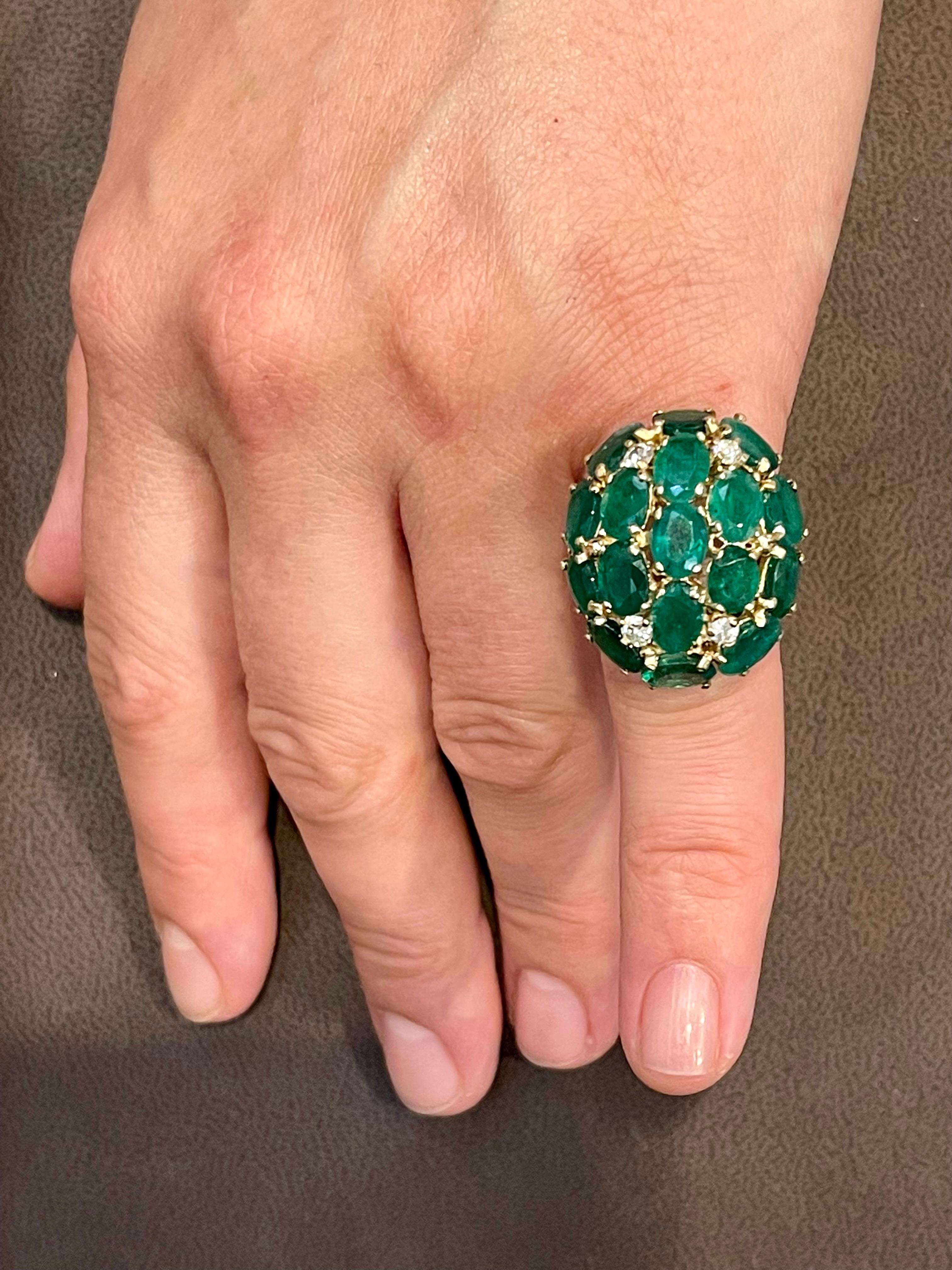 12.5 Ct Natural Brazilian Emerald & Dimond Dome Shape Cocktail Ring 14 Kt Y Gold For Sale 4