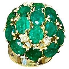 12.5 Ct Natural Brazilian Emerald & Dimond Dome Shape Cocktail Ring 14 Kt Y Gold