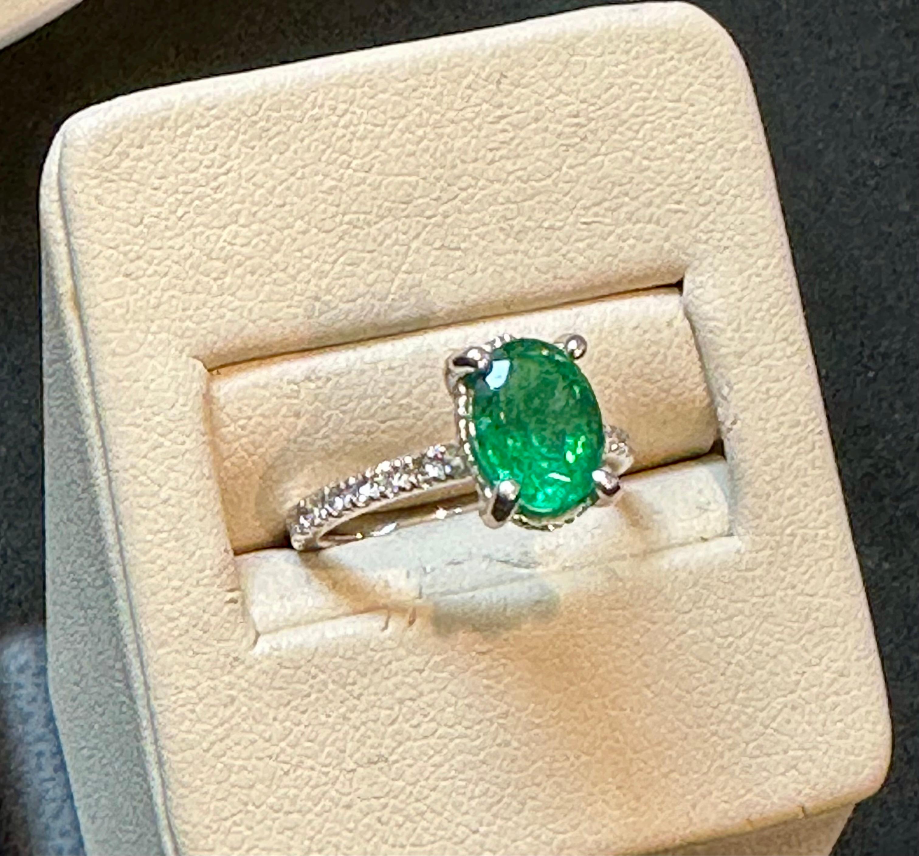 1.25 Ct Oval Cut Natural Emerald & 0.85 Ct Natural Diamond Halo Engagement Ring  For Sale 1