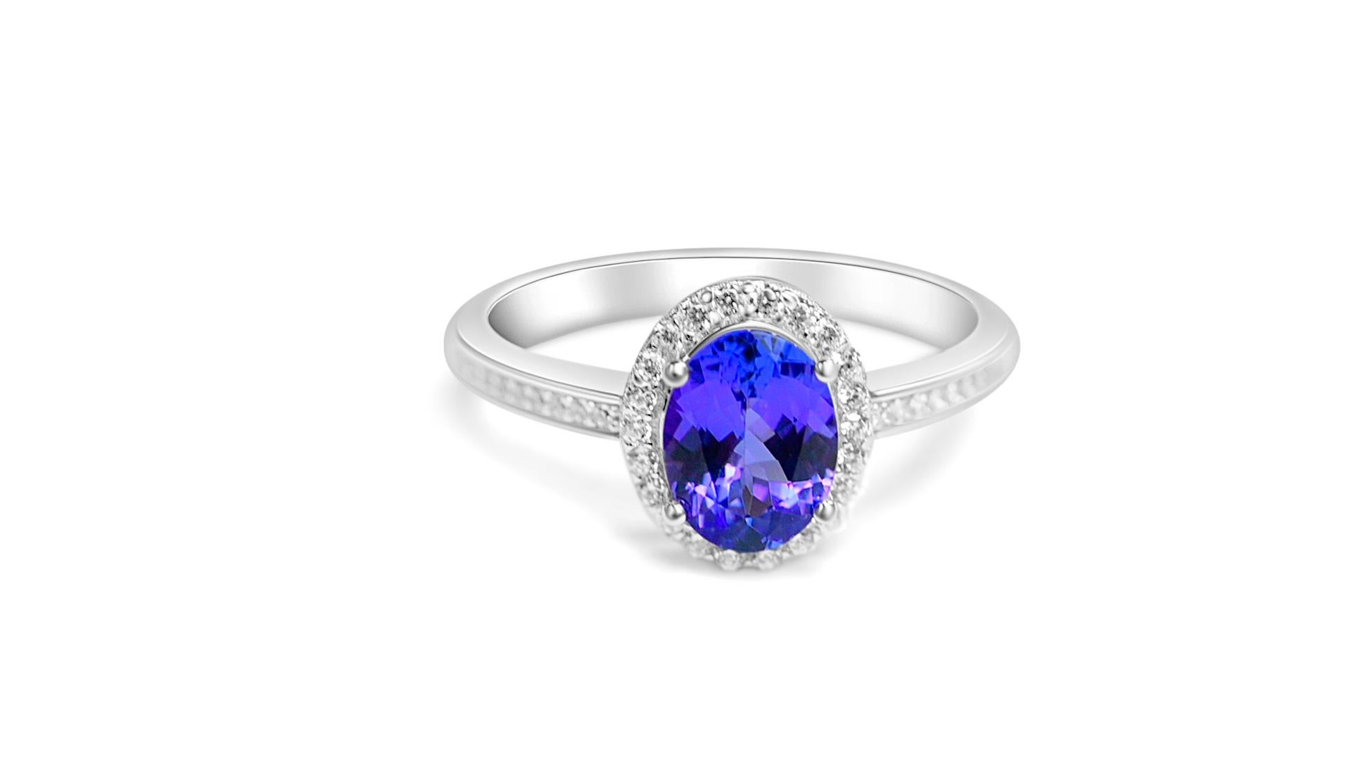 Art Deco 1.25 Ct Tanzanite 925 Sterling Silver Halo Ring Bridal Wedding Ring For Women's For Sale