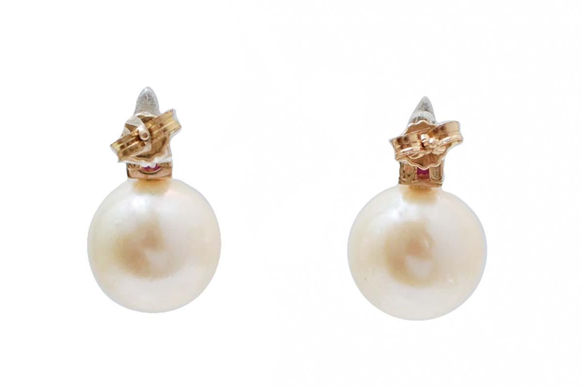 12,5 mm Perlen, Rubine, Diamanten, Ohrringe aus 14 Karat Roségold. (Retro) im Angebot