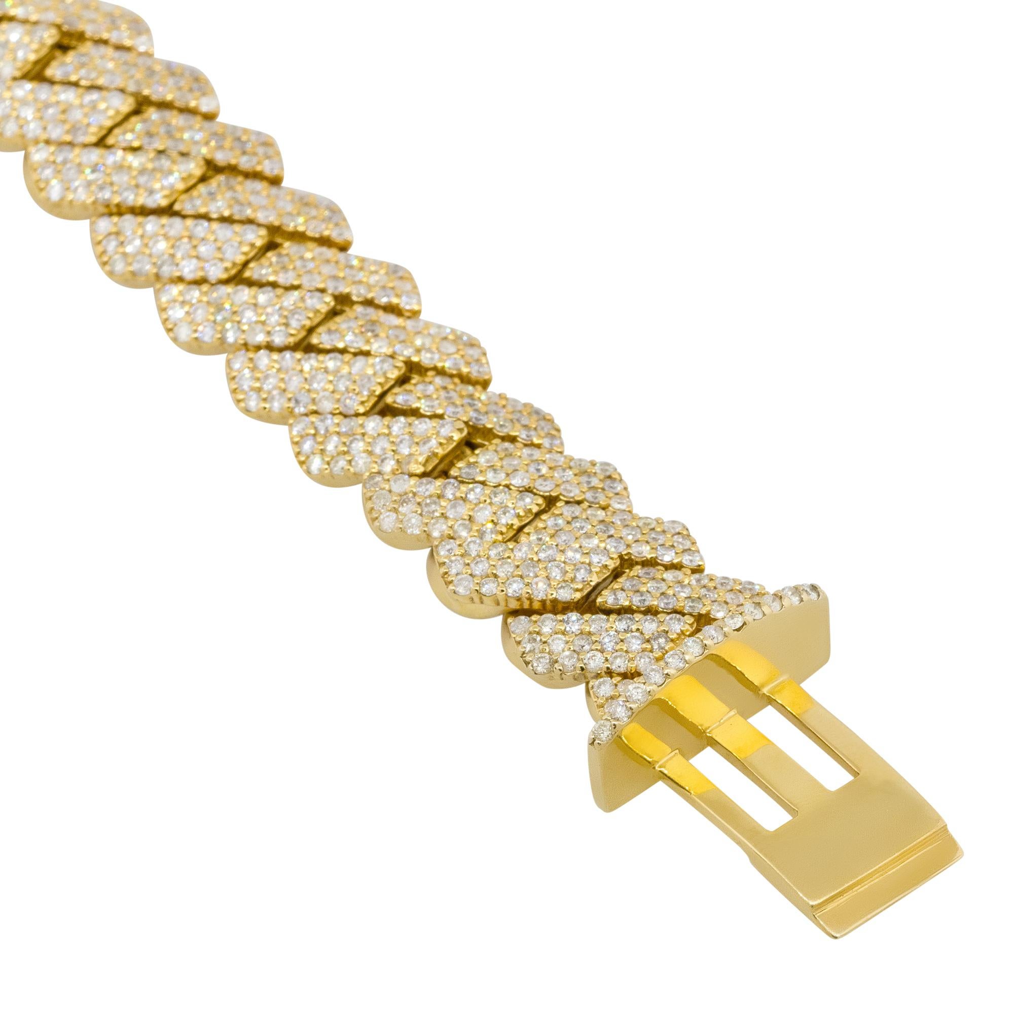 Women's or Men's 12.50 Carat All Pave Diamond Cuban Link Bracelet 10 Karat In Stock For Sale