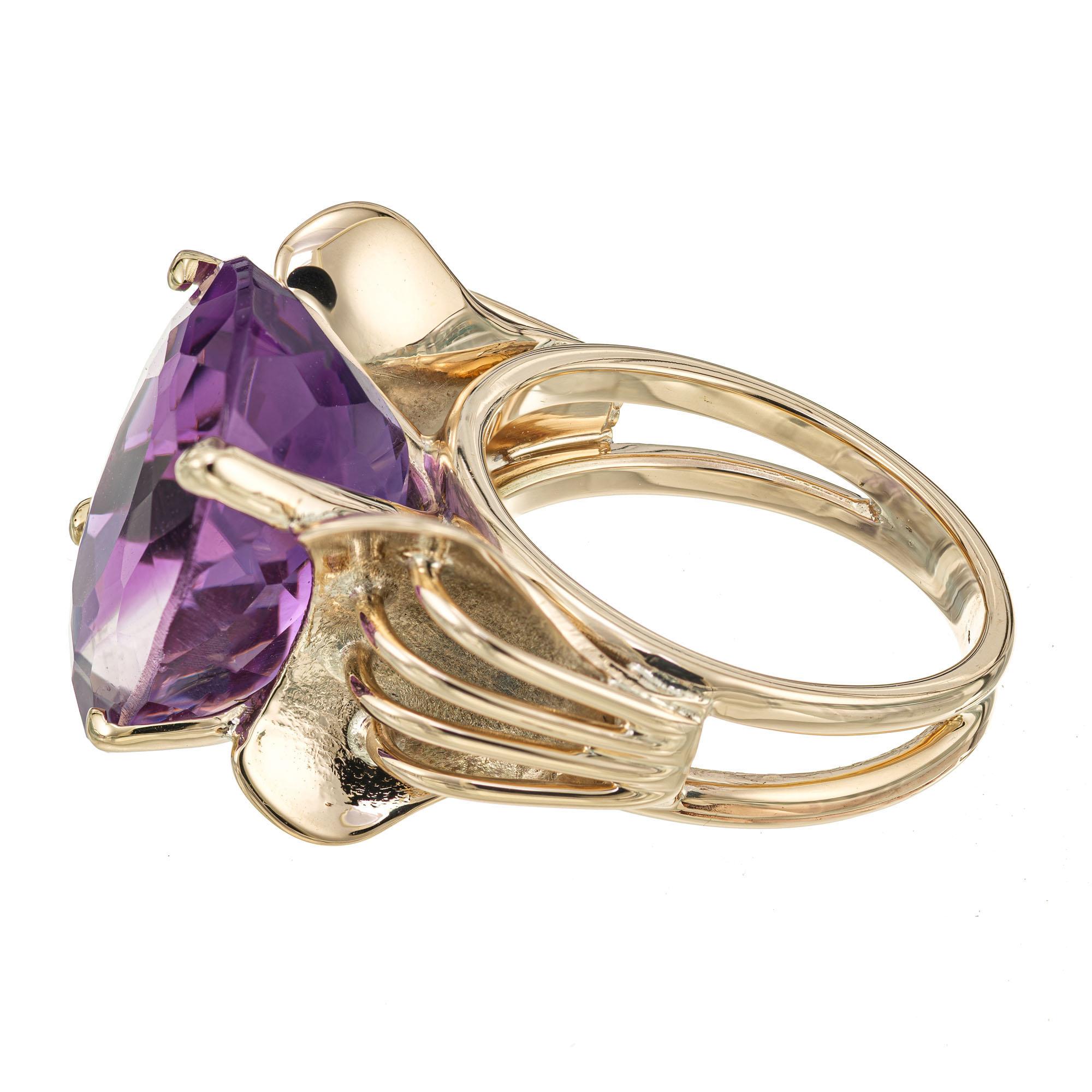 amethyst and gold ring