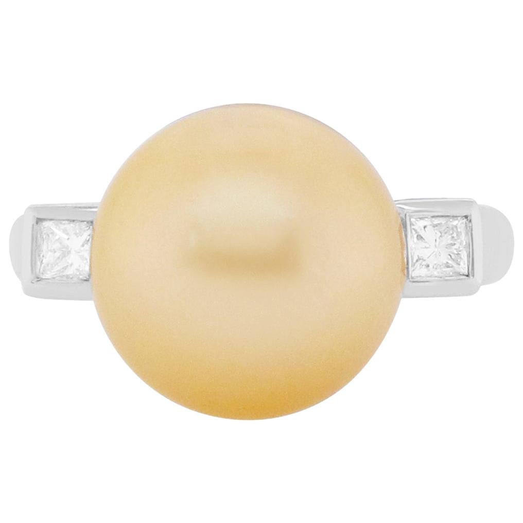 12.50 Carat Round Pearl and Princess Cut White Diamond Ring 14K White Gold